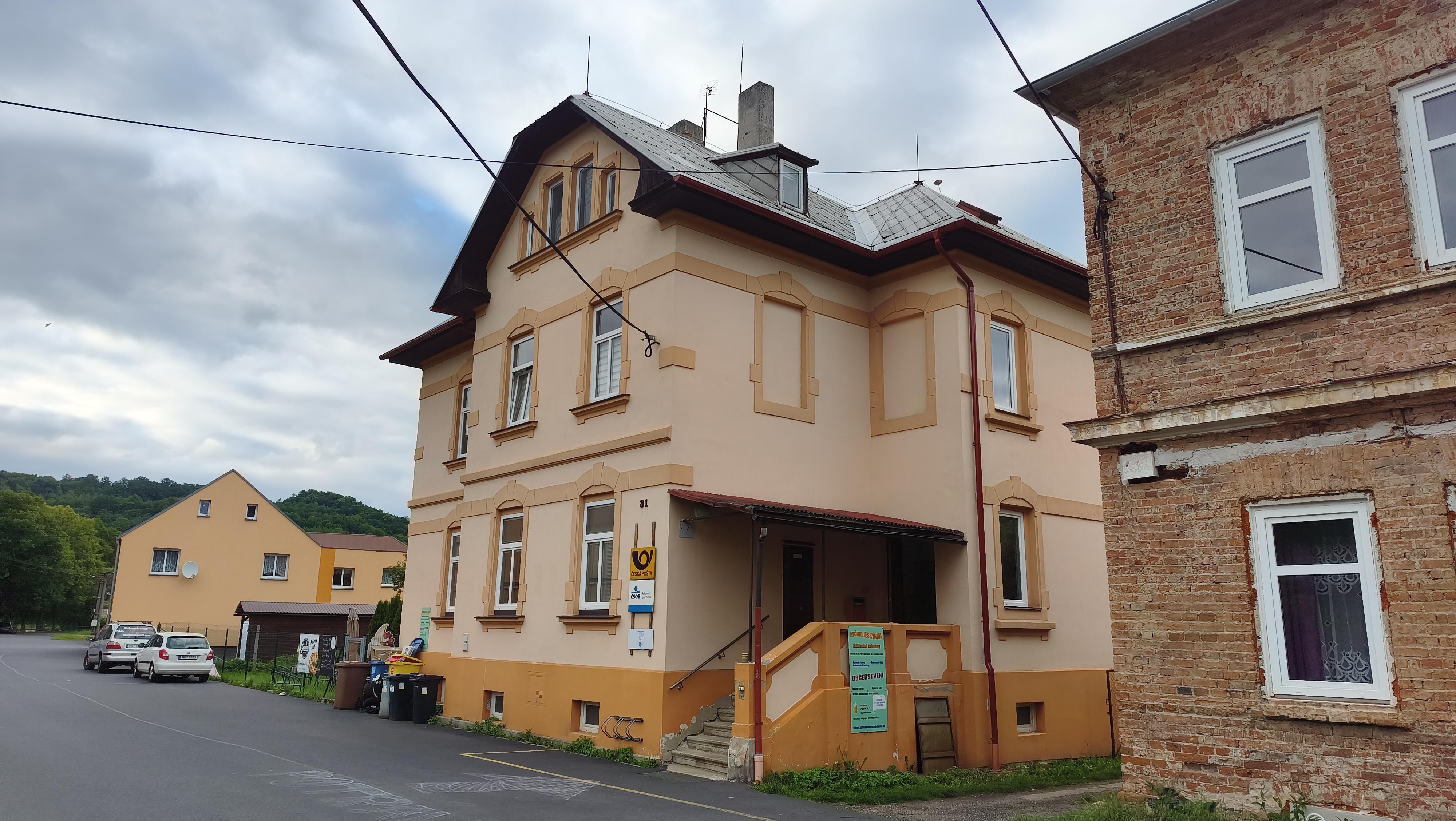 Pošta Vojkovice nad Ohří foto 2