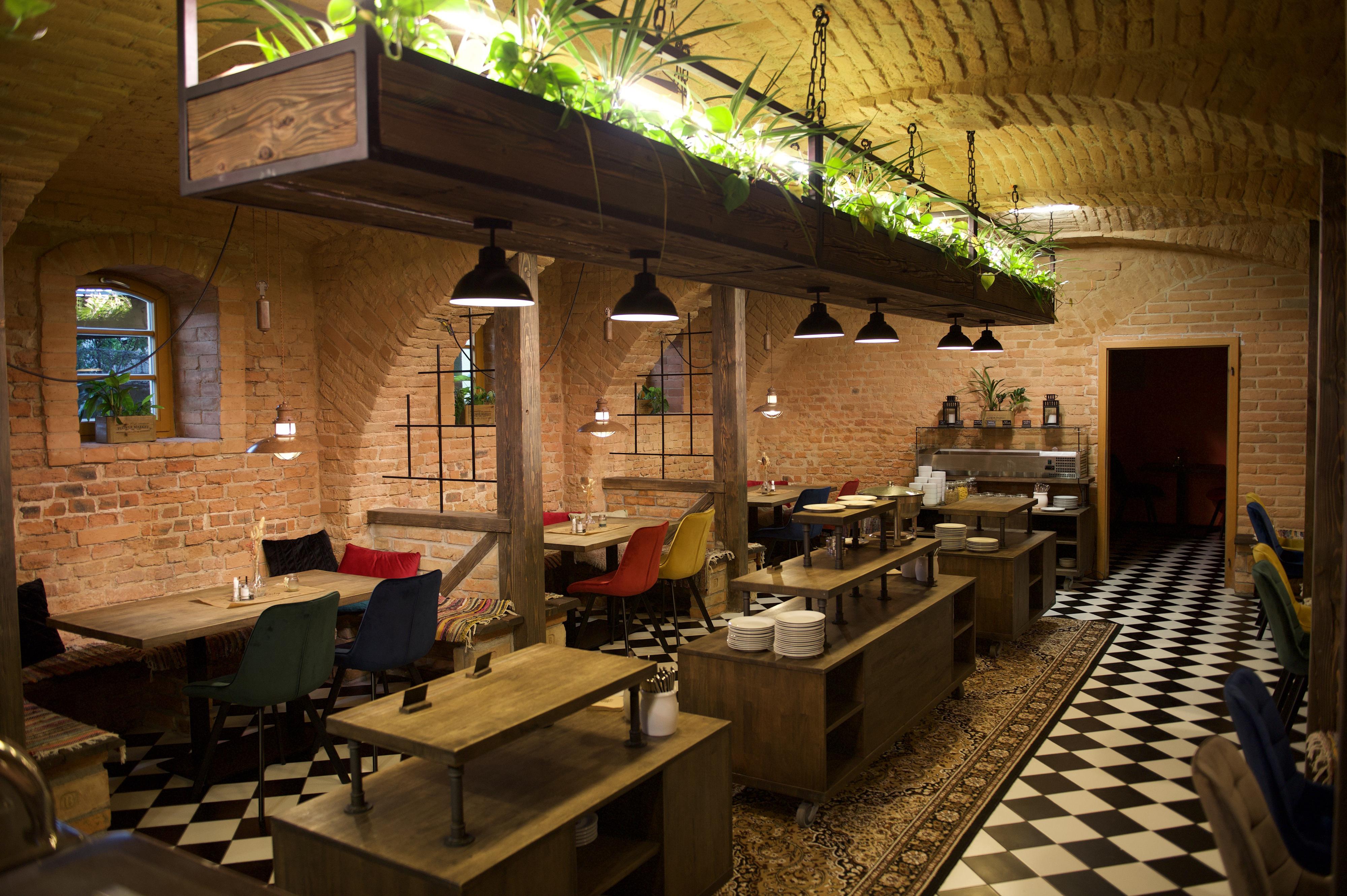 Restaurace Flames Grill v provozu