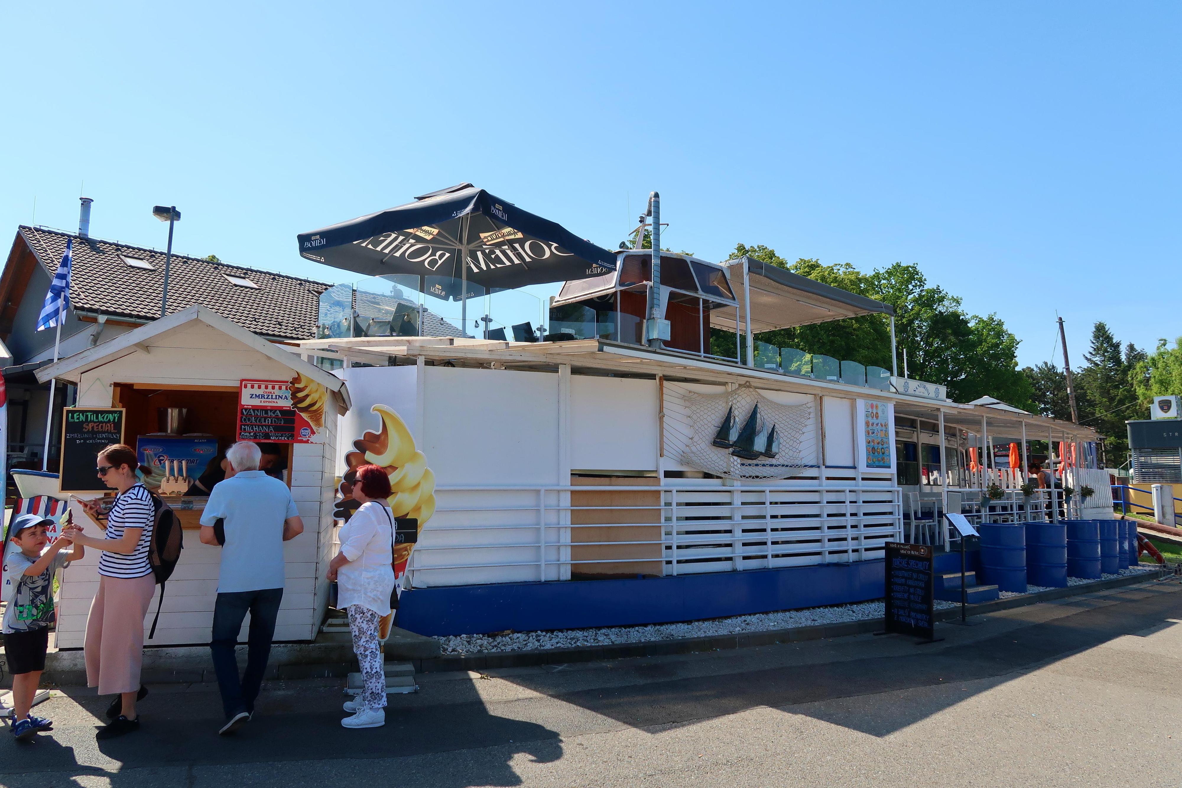 Santorini Grill & Bar