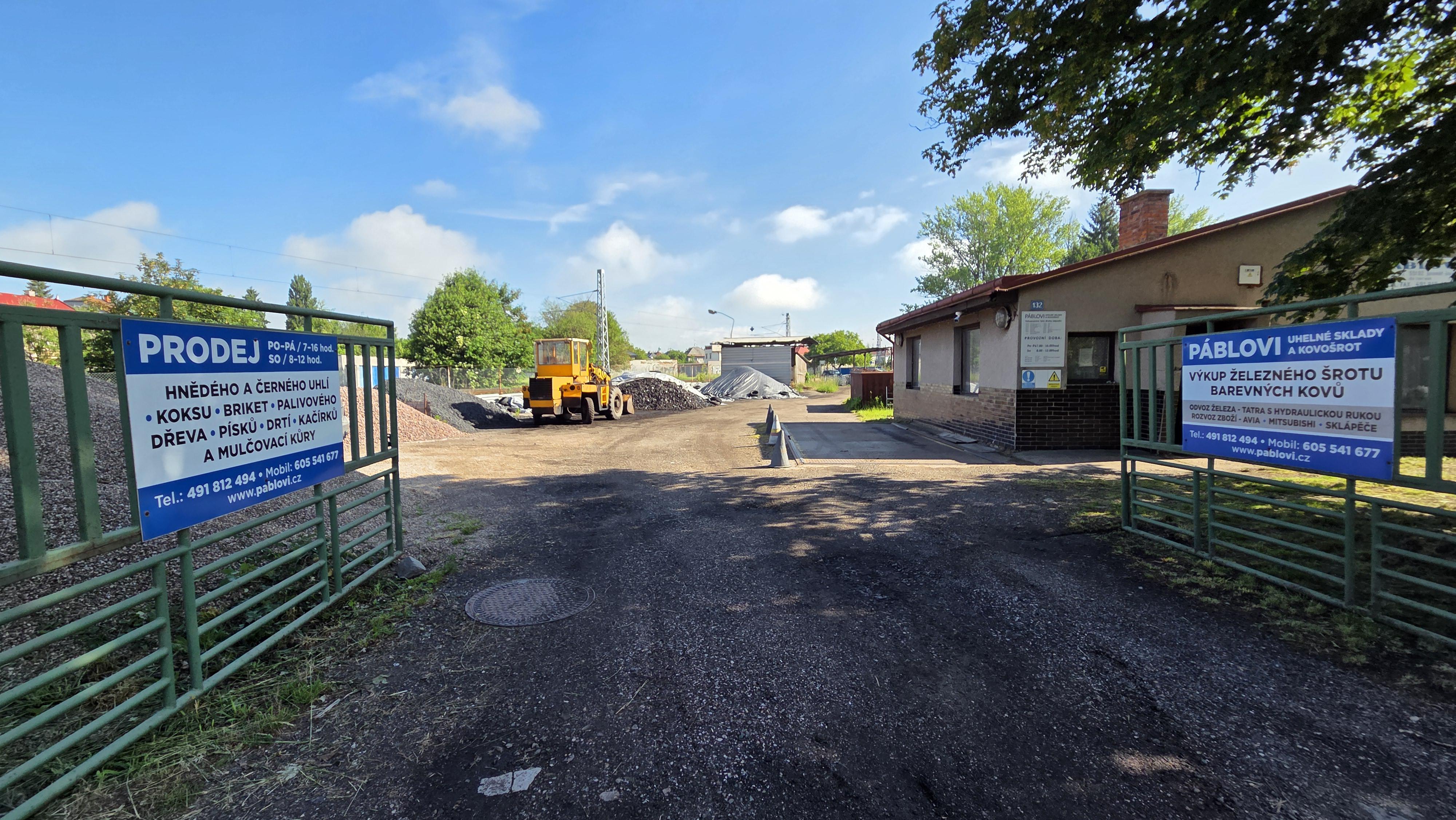 PÁBLOVI - Uhelné sklady a kovošrot foto 2
