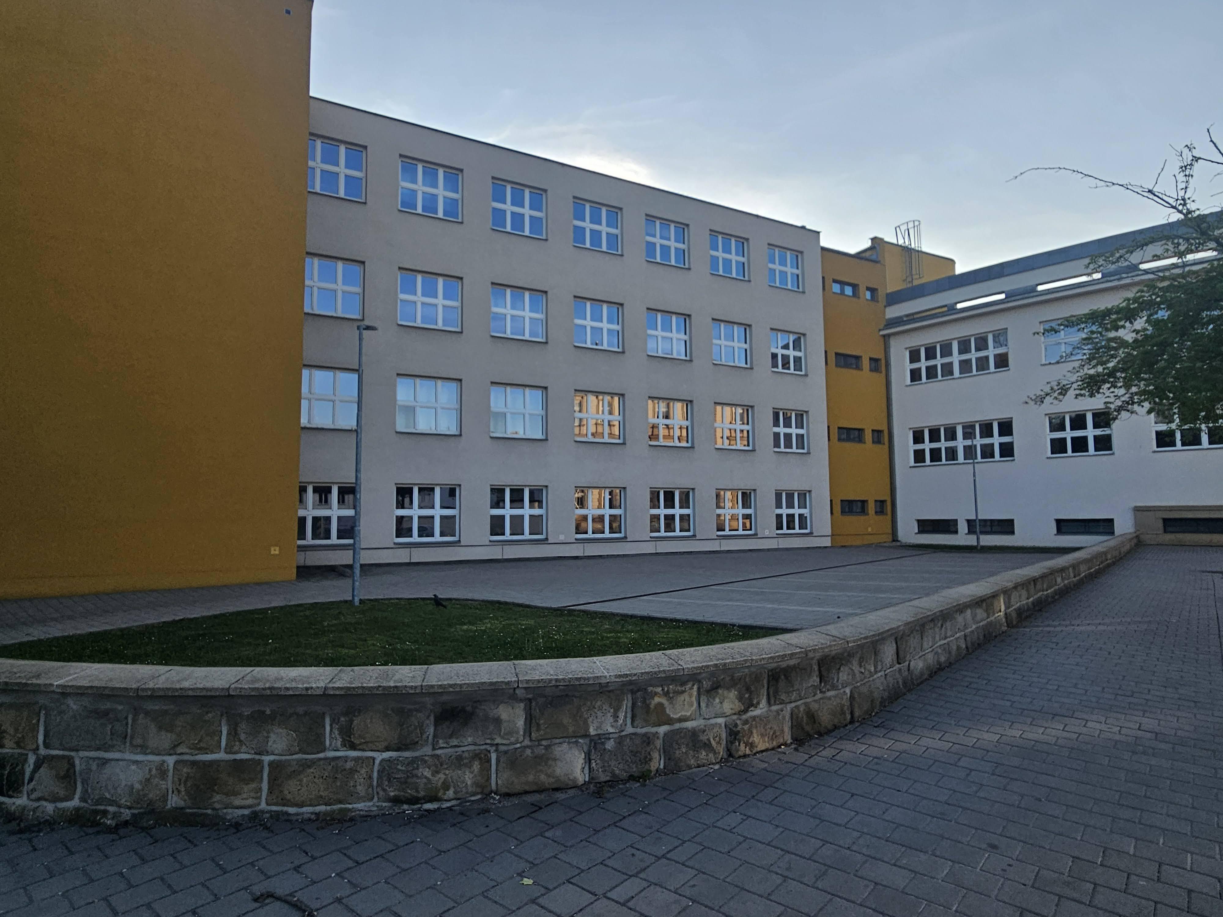 Finanční úřad pro Zlínský kraj - Územní pracoviště v Kroměříži foto 1