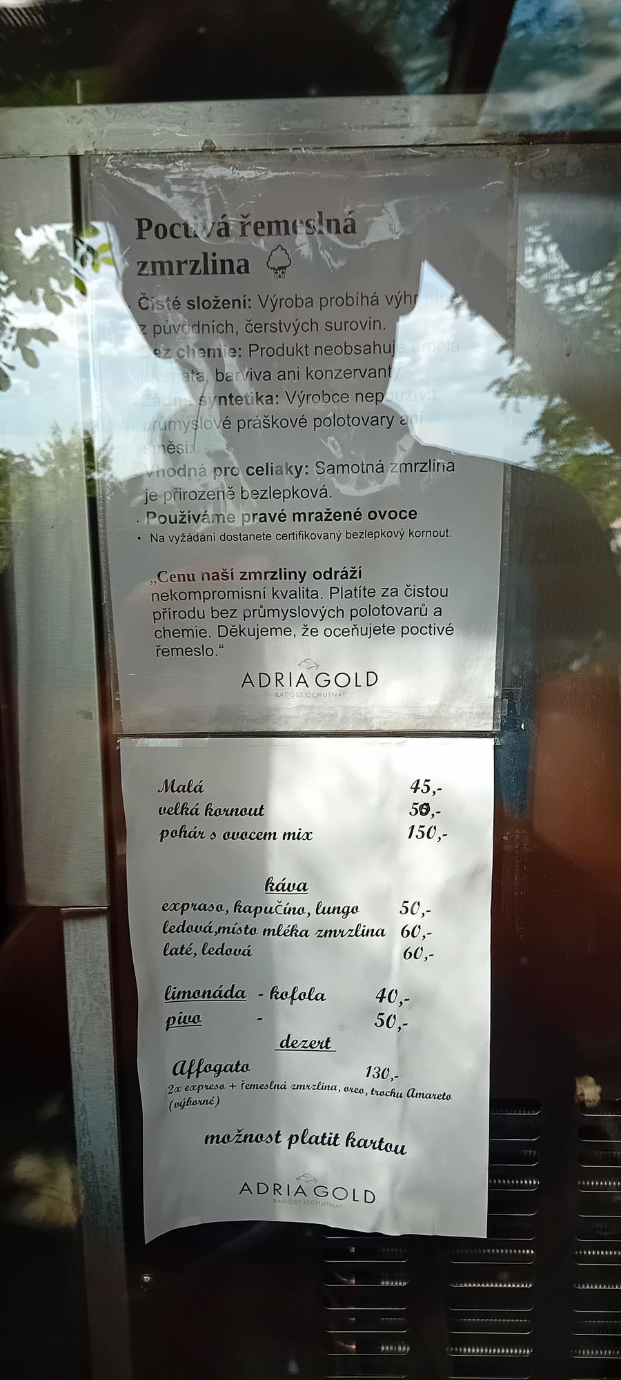 Zmrzlinový stánek Svojský Sklípek foto 5