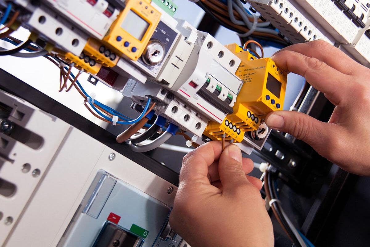 HB Elektroinstalace Brachtl