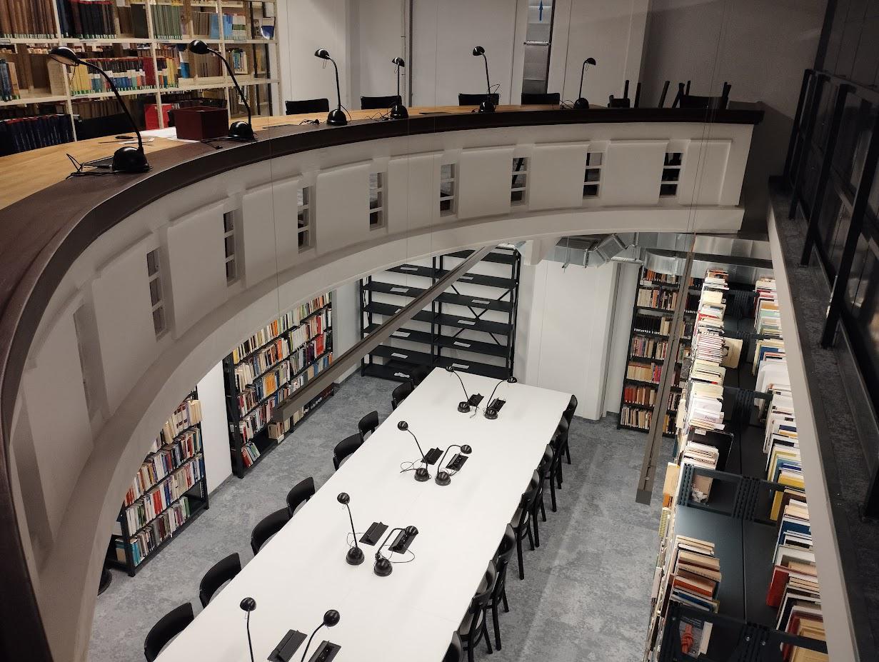 Knihovna Evangelické teologické fakulty Univerzity Karlovy foto 3