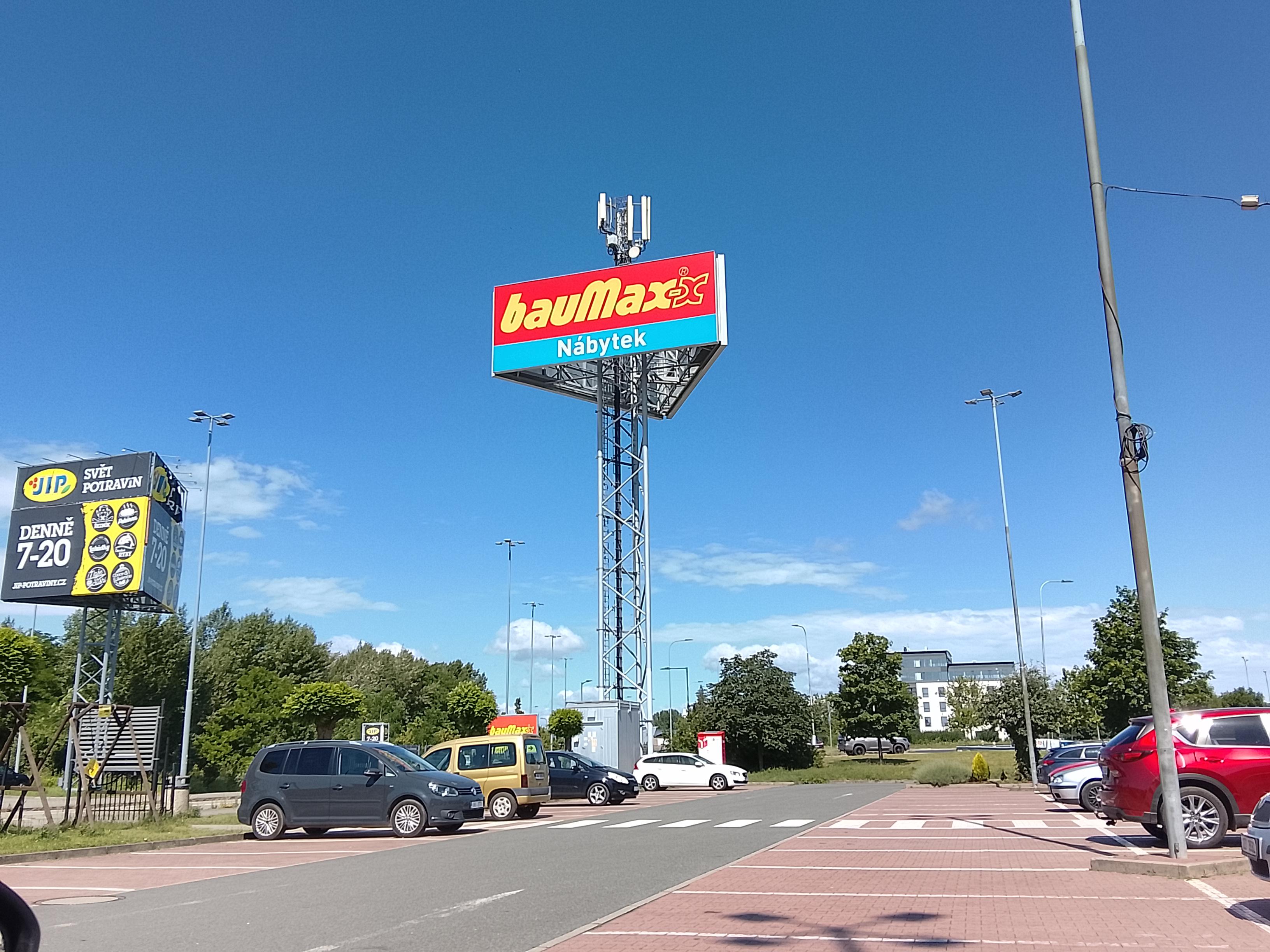 bauMax foto 2