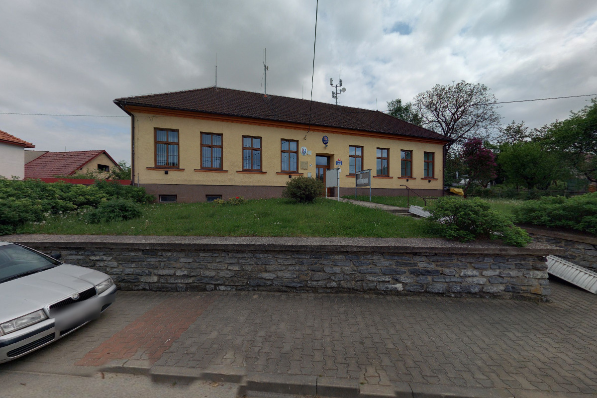 Kněževes - obecní úřad