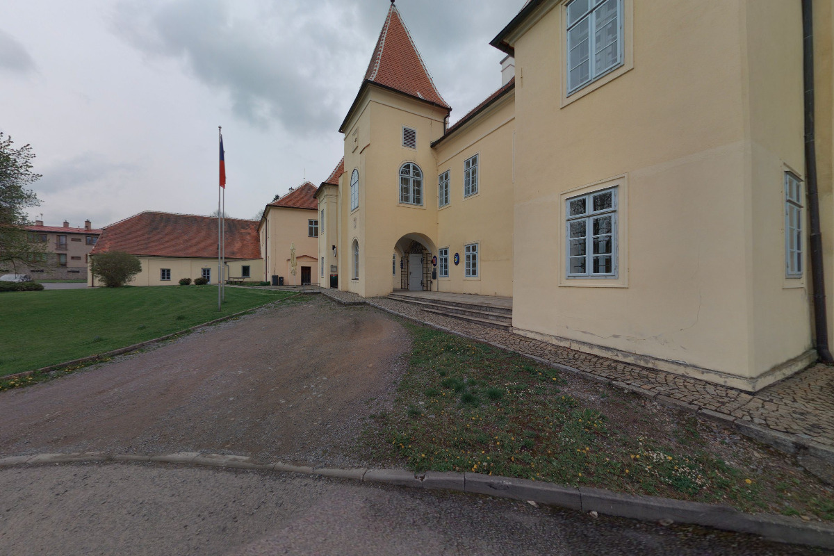 Kněžice - obecní úřad foto 4