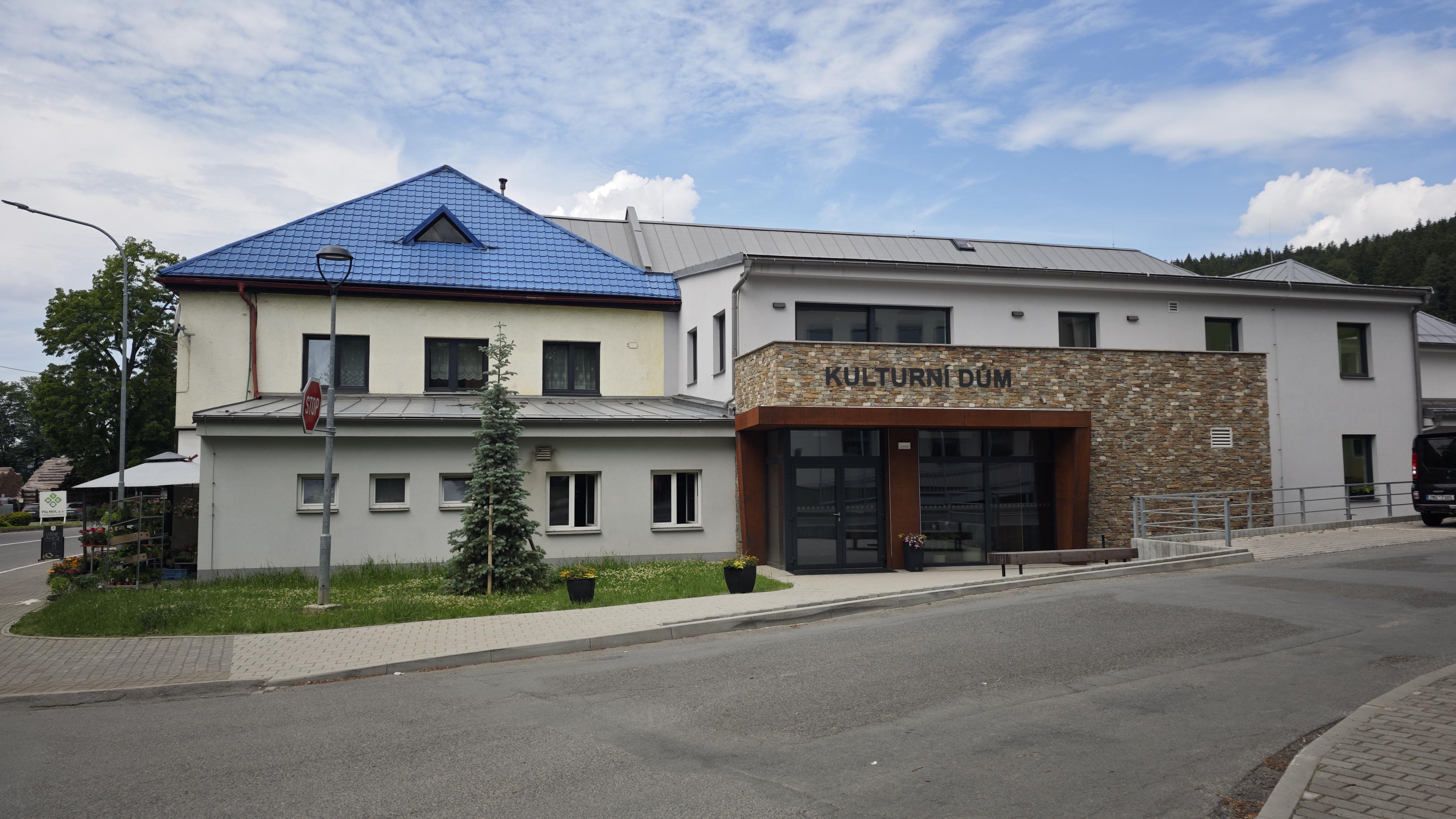 Kulturní dům Velké Karlovice
