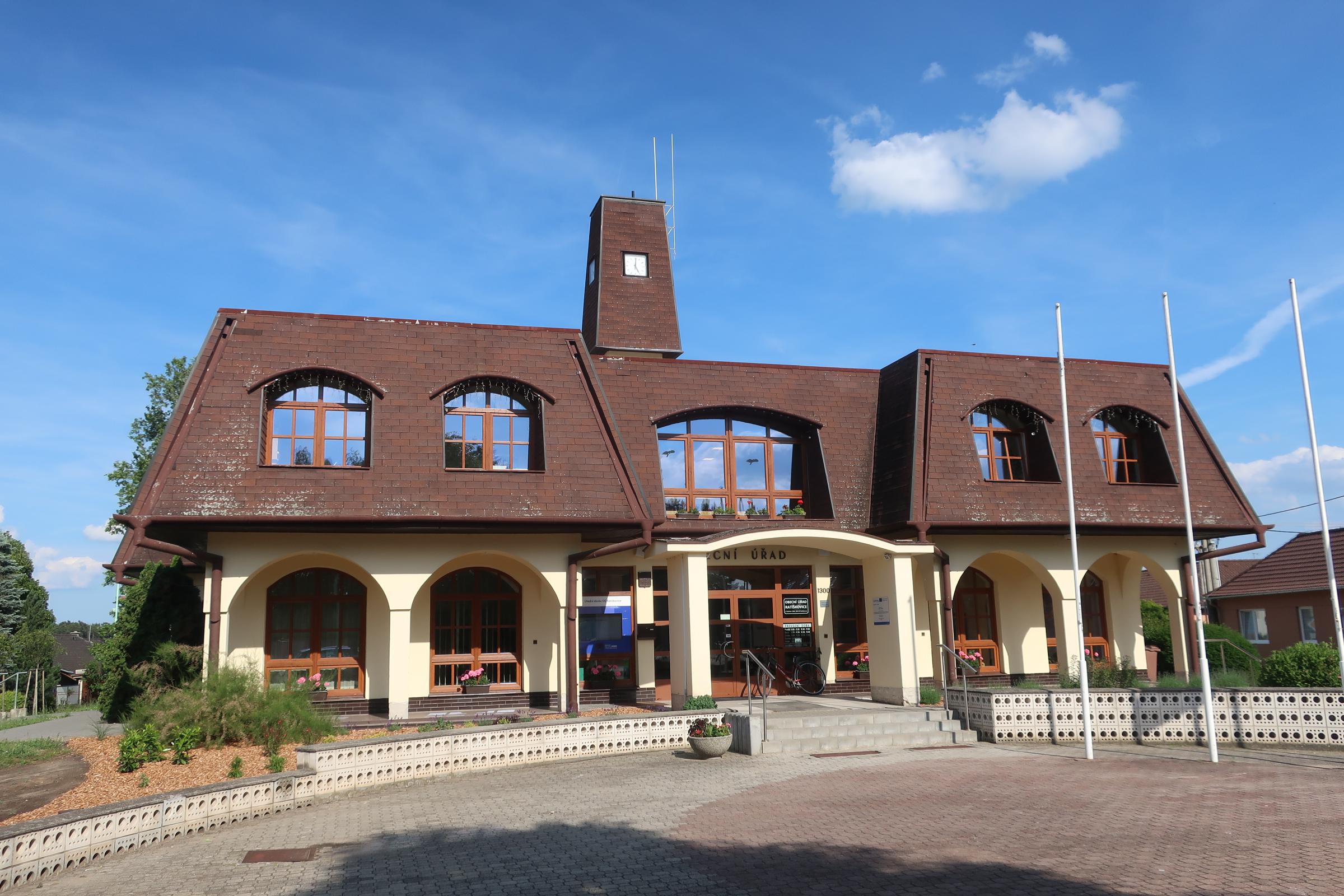 Ratíškovice - obecní úřad foto 2