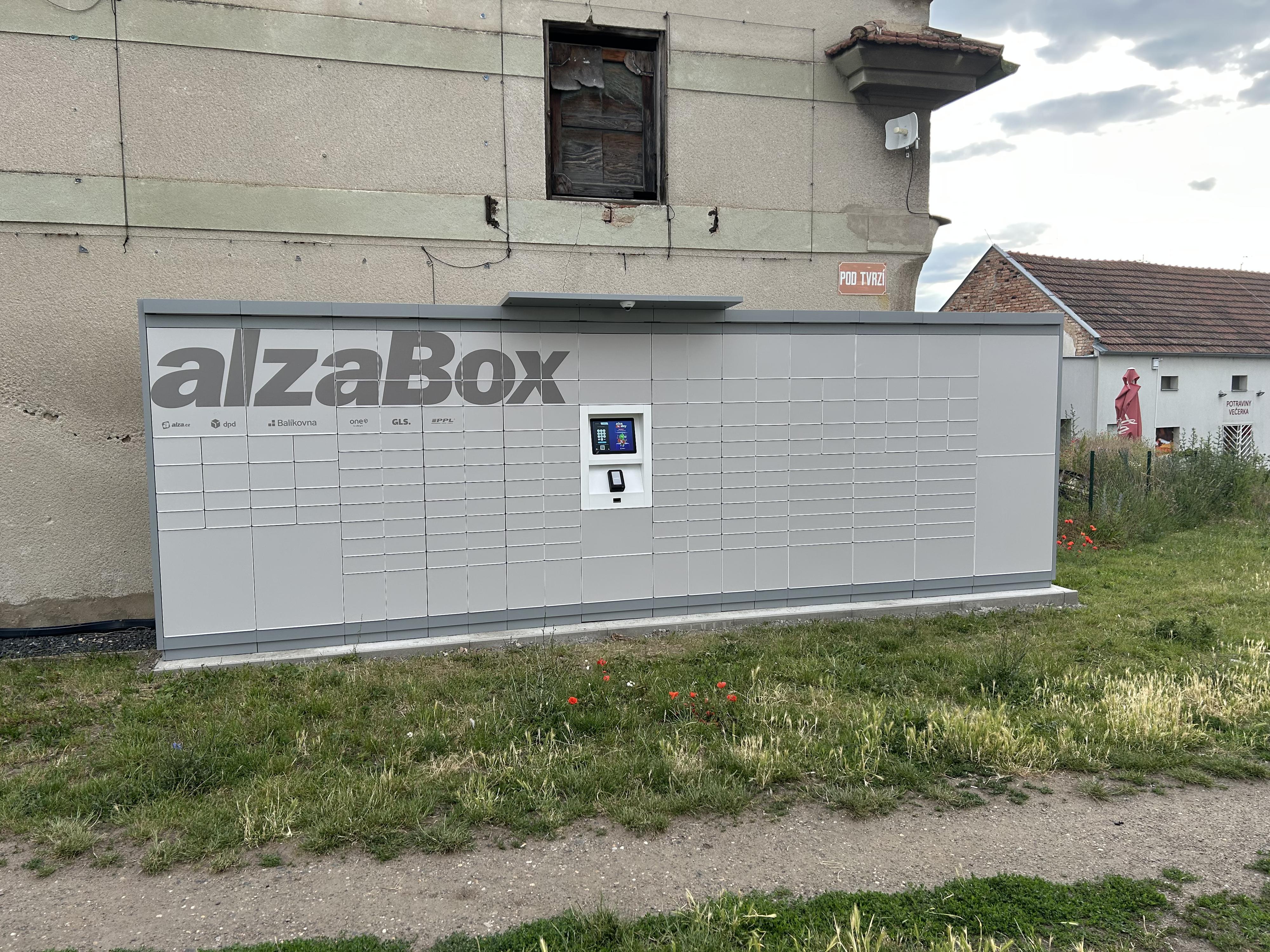 AlzaBox foto 1