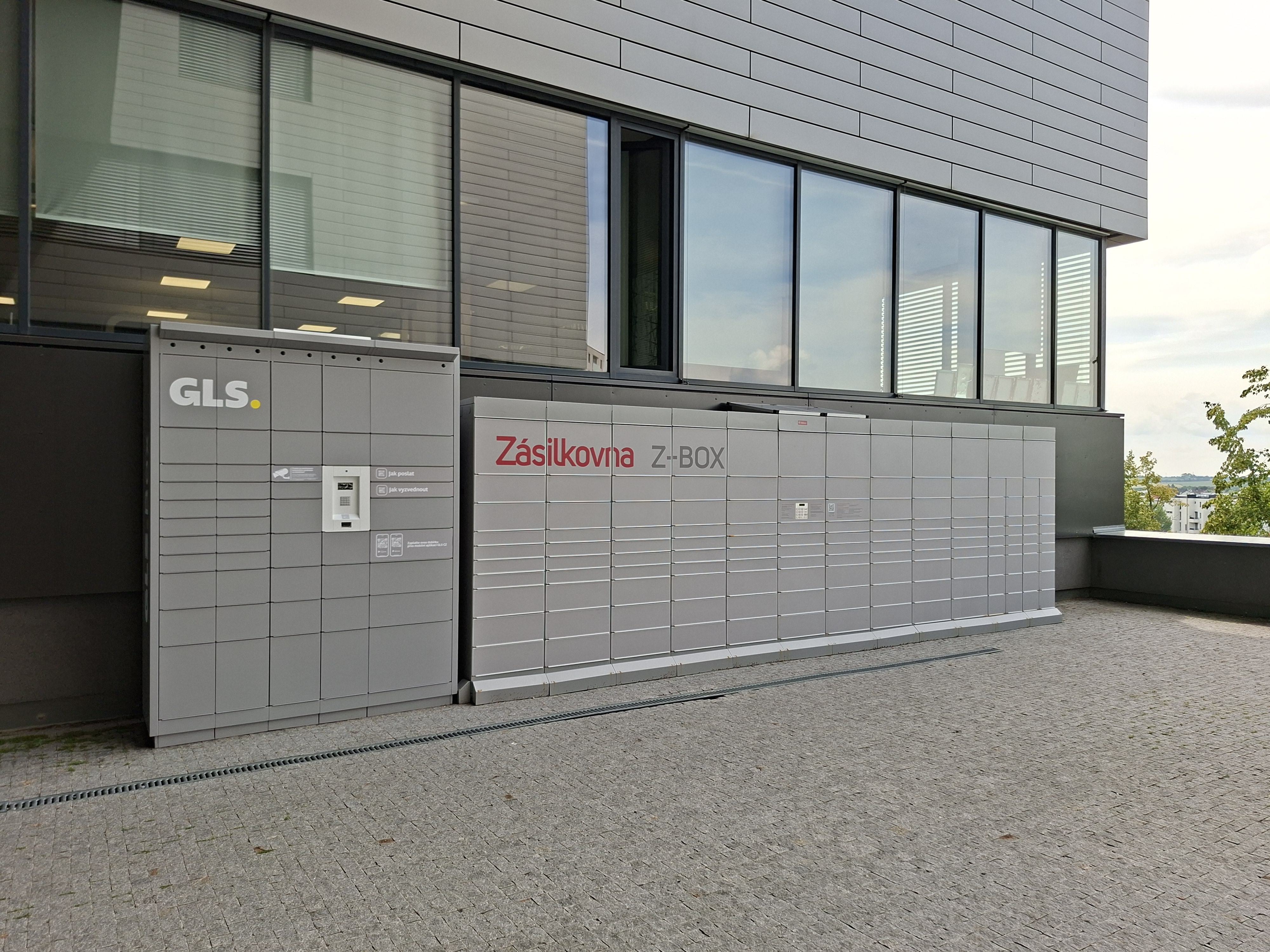 Z-BOX