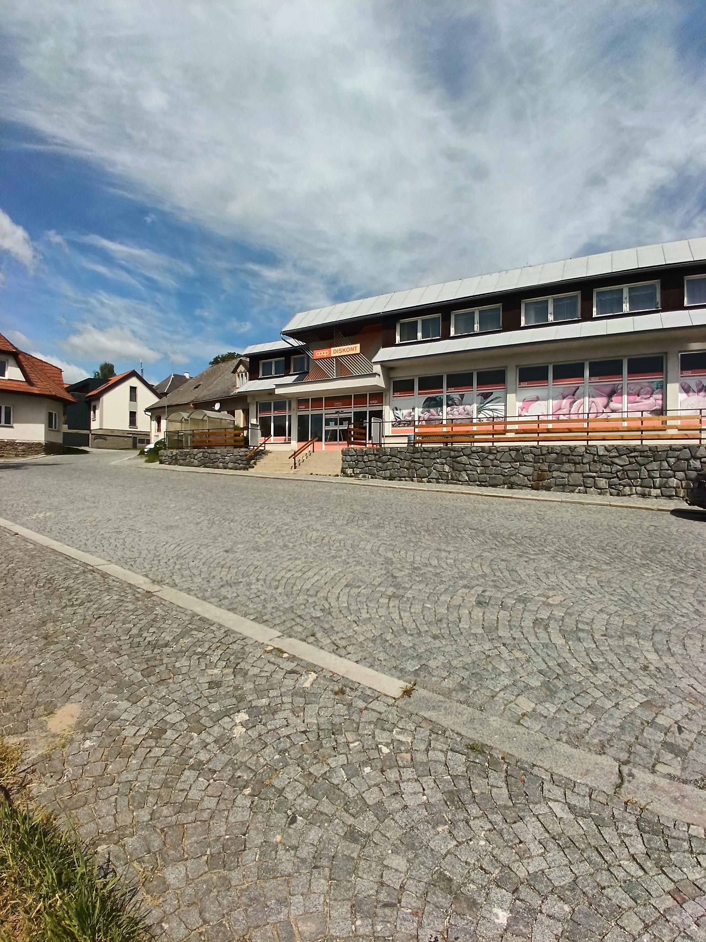 COOP - Jednota, spotřební družstvo Hlinsko foto 2
