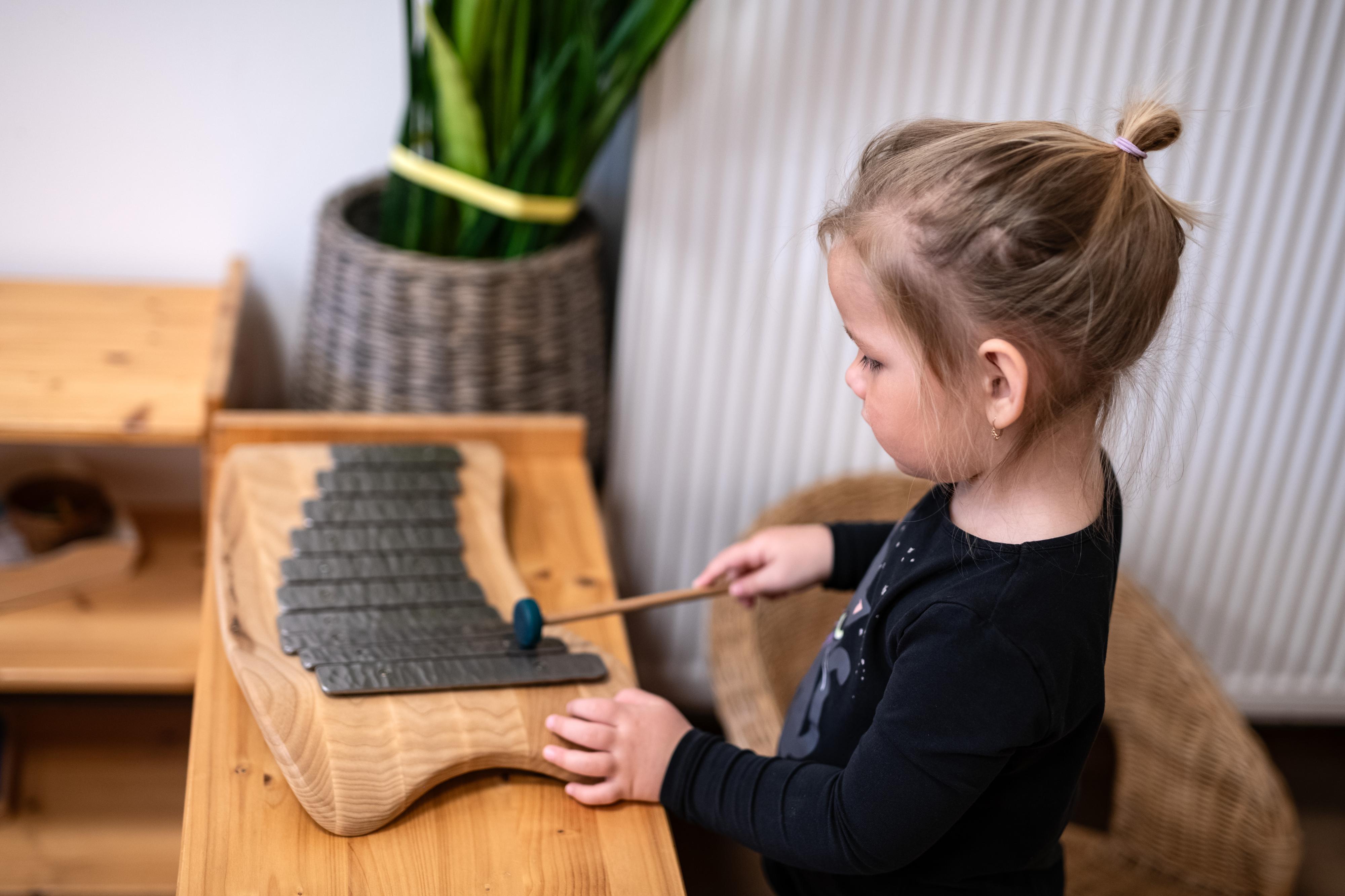 Montessori dětské skupiny a klub foto 5