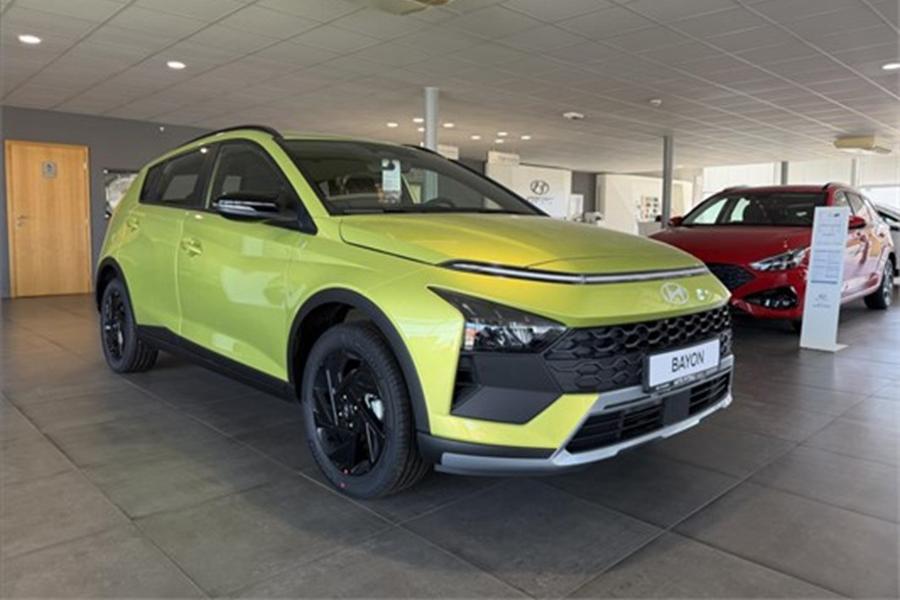NASTARTUJTE LÉTO: Hyundai Bayon 1,0 T-GDi