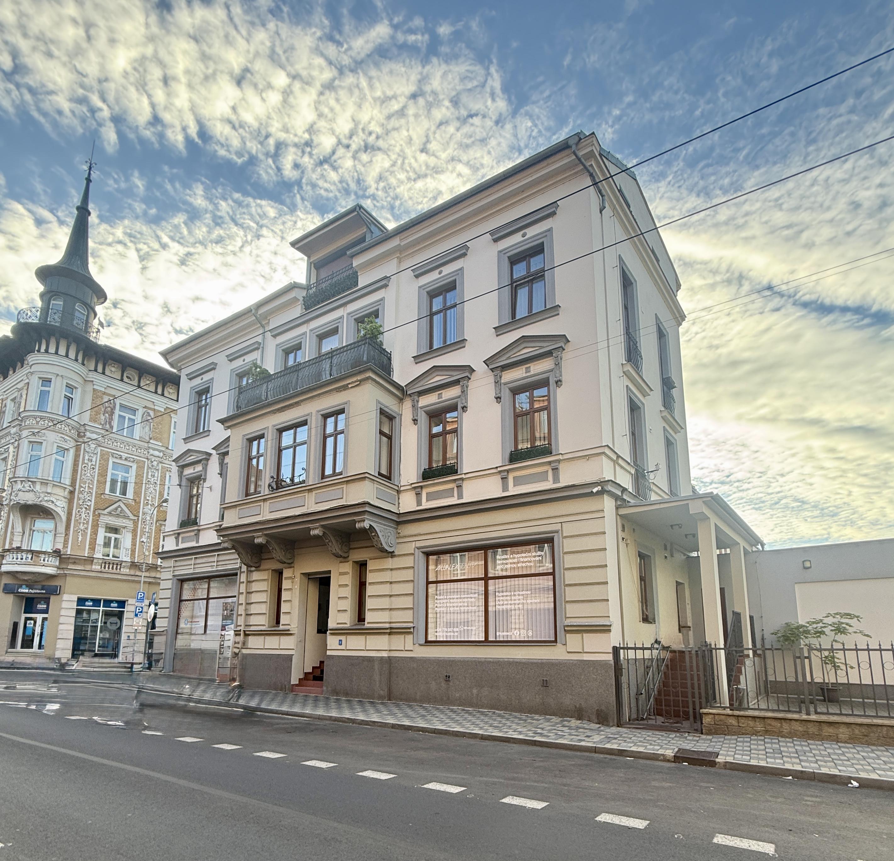 Ludmila Alexejenko — Realitní a hypoteční specialistka foto 2