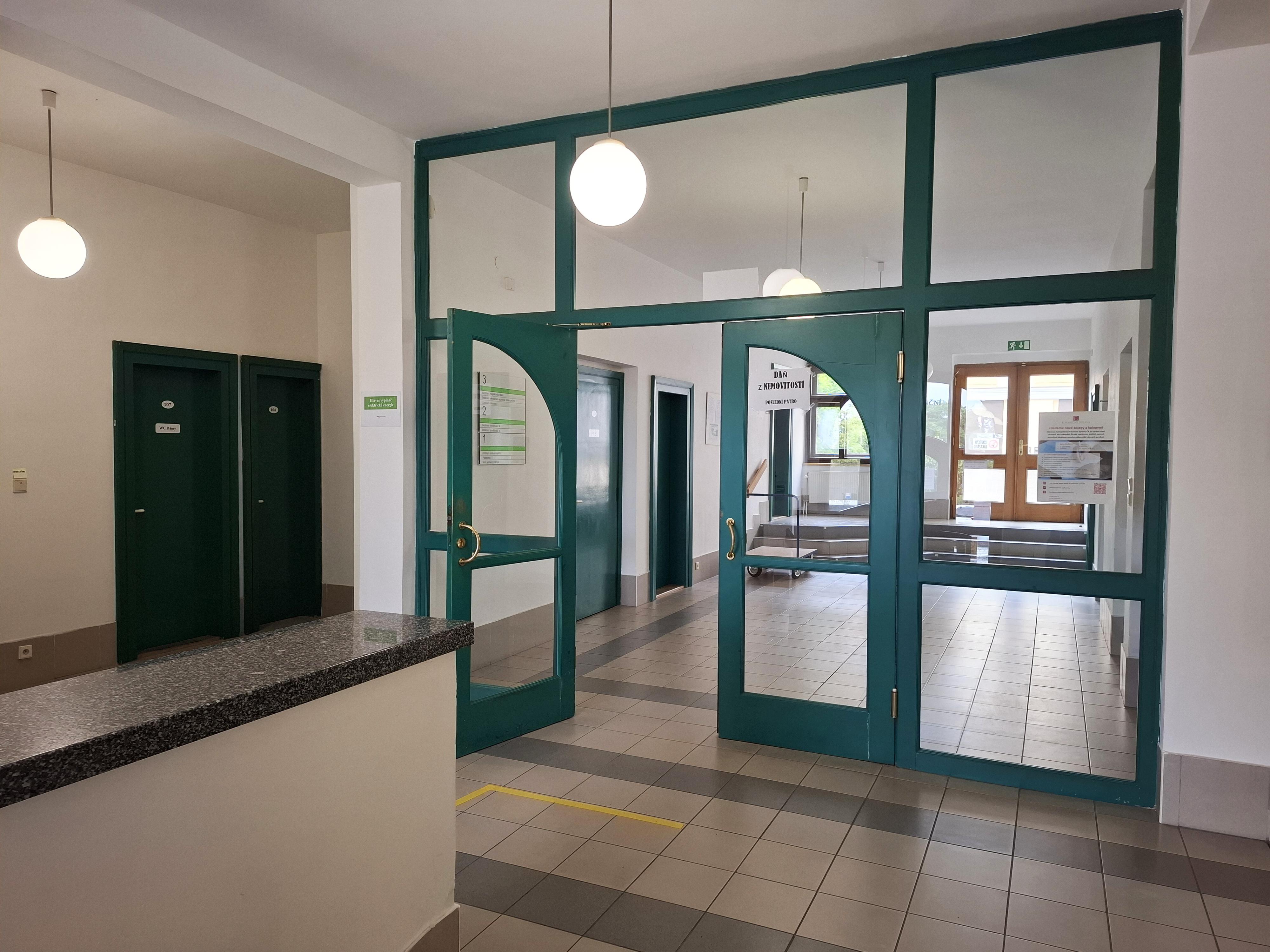 Finanční úřad pro Ústecký kraj - Územní pracoviště v Roudnici nad Labem foto 6