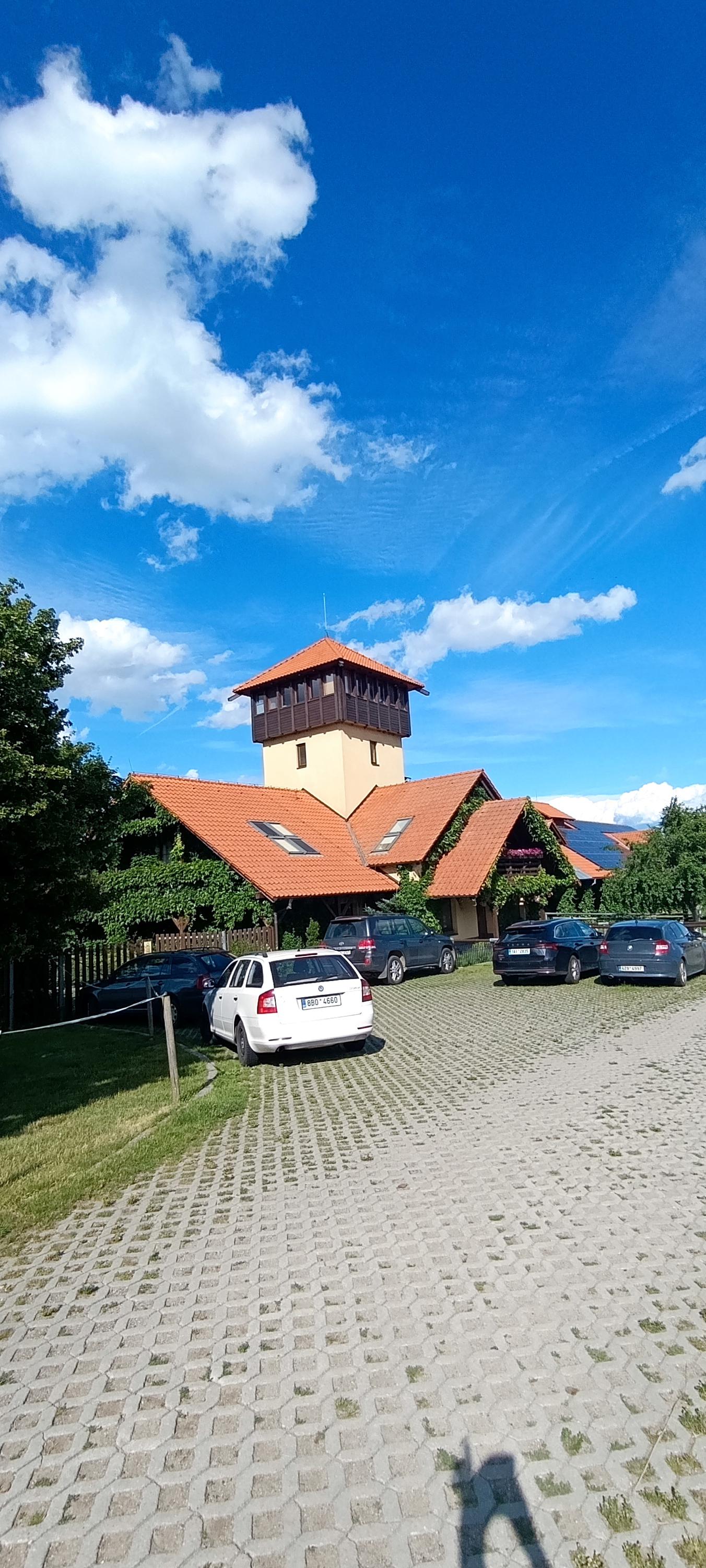 Statek Olšany - restaurace foto 1