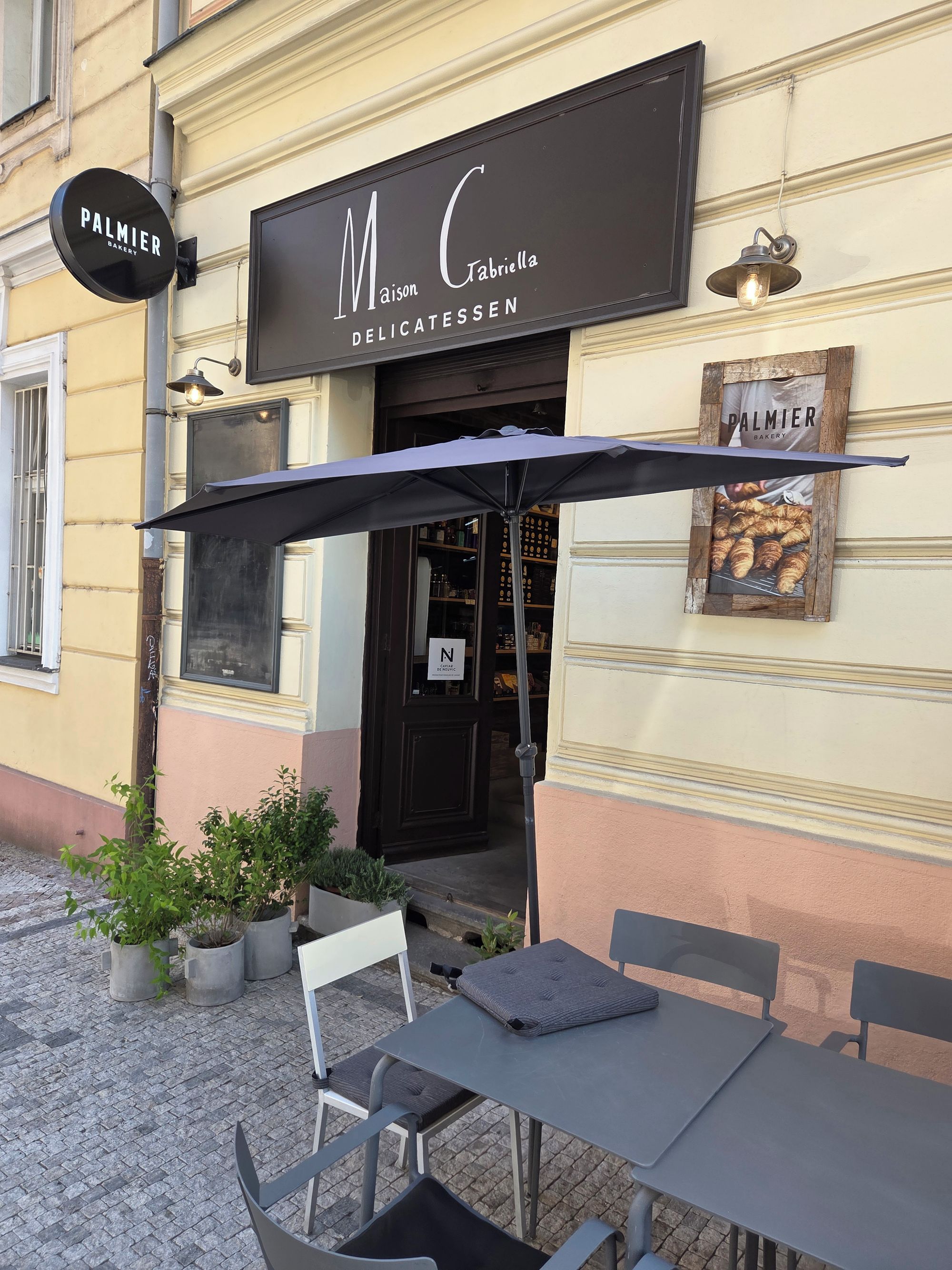 Maison Gabriella Delicatessen & Palmier Bakery foto 2