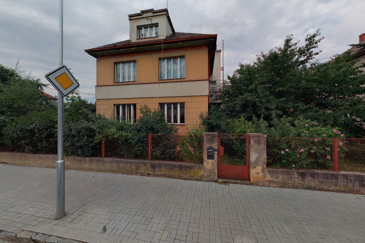 Oční ordinace Hradec Králové s.r.o. MUDr. Saifrtová Andrea