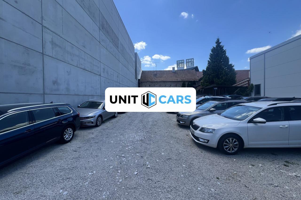 UNIT CARS
