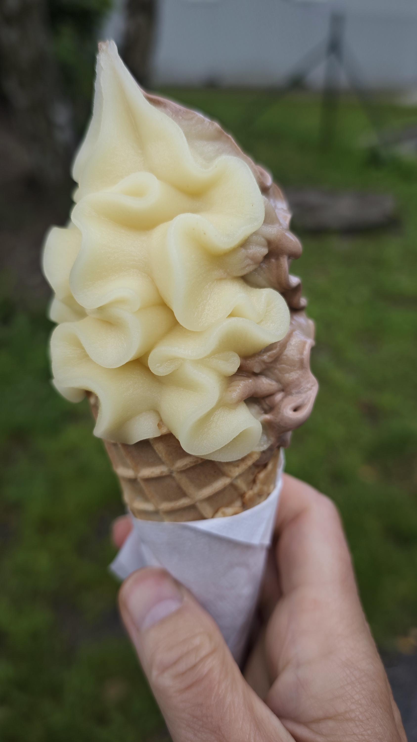 Karavan - točená zmrzlina foto 5