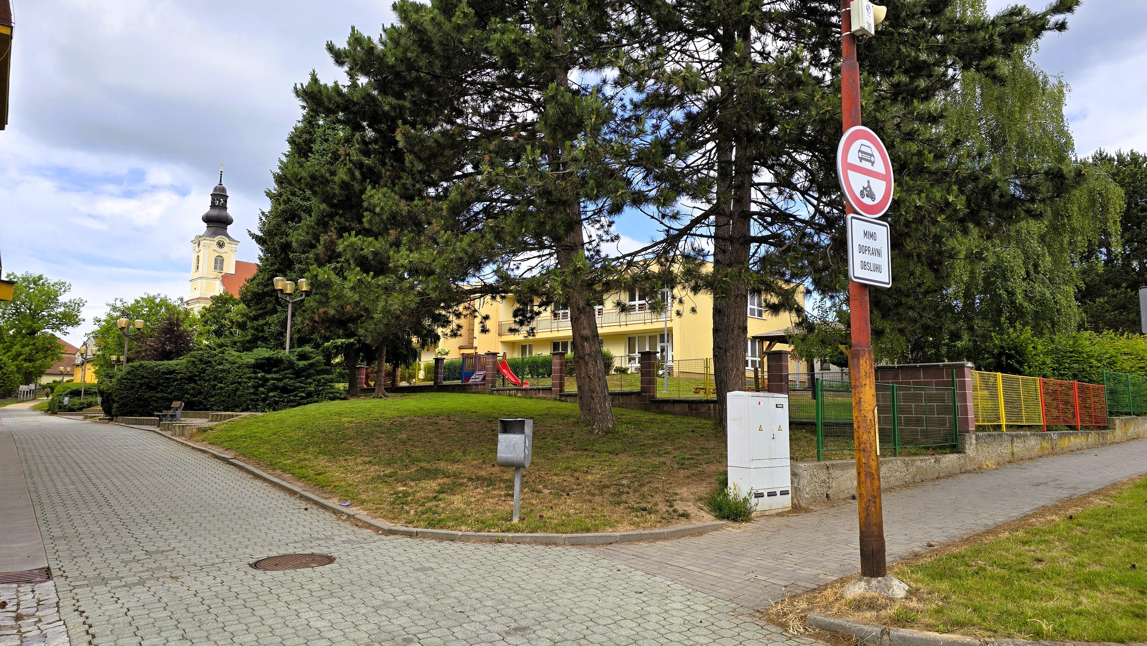 ZŠ a MŠ Kostelec na Hané foto 3