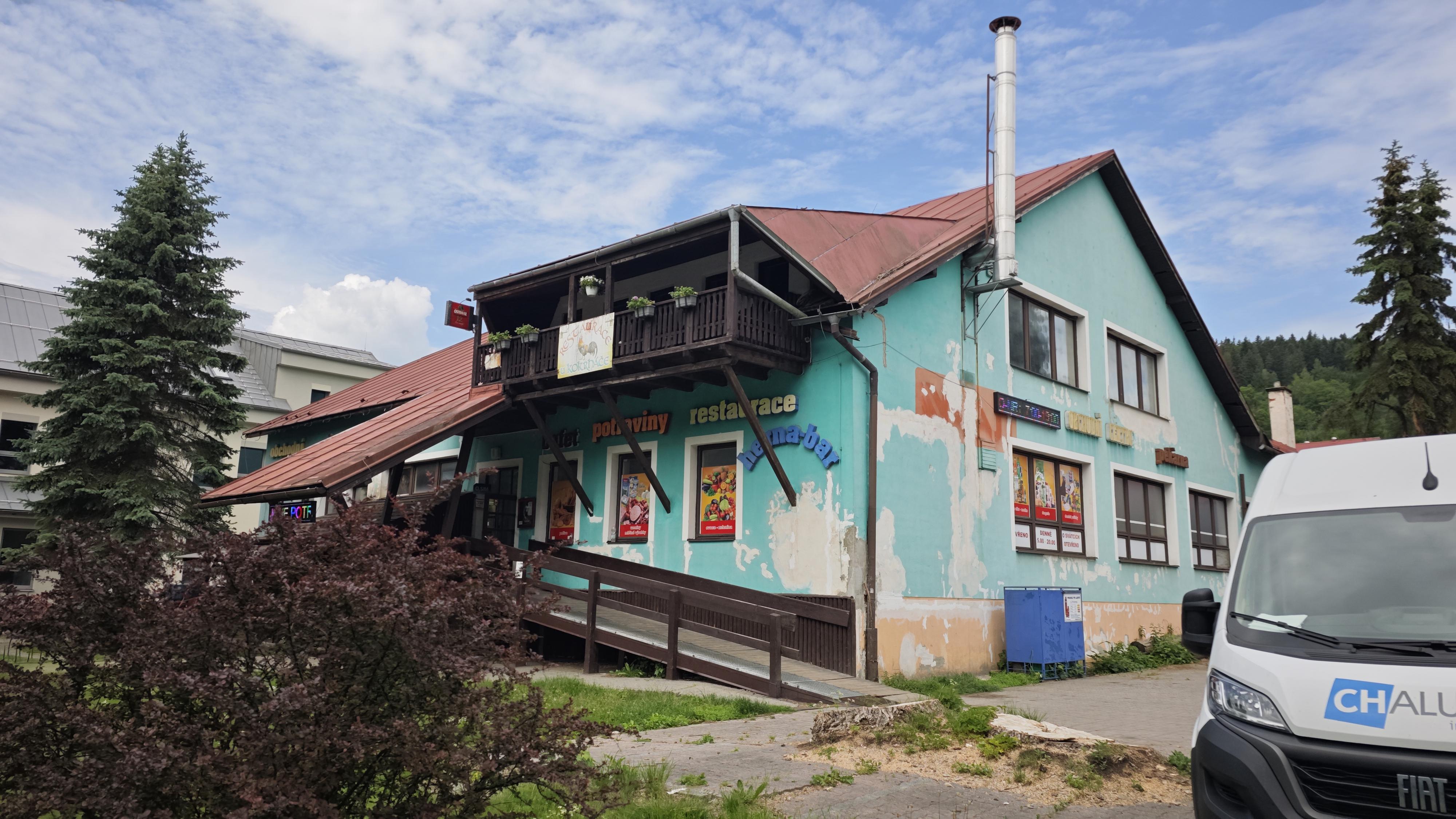 Potraviny Velké Karlovice foto 2