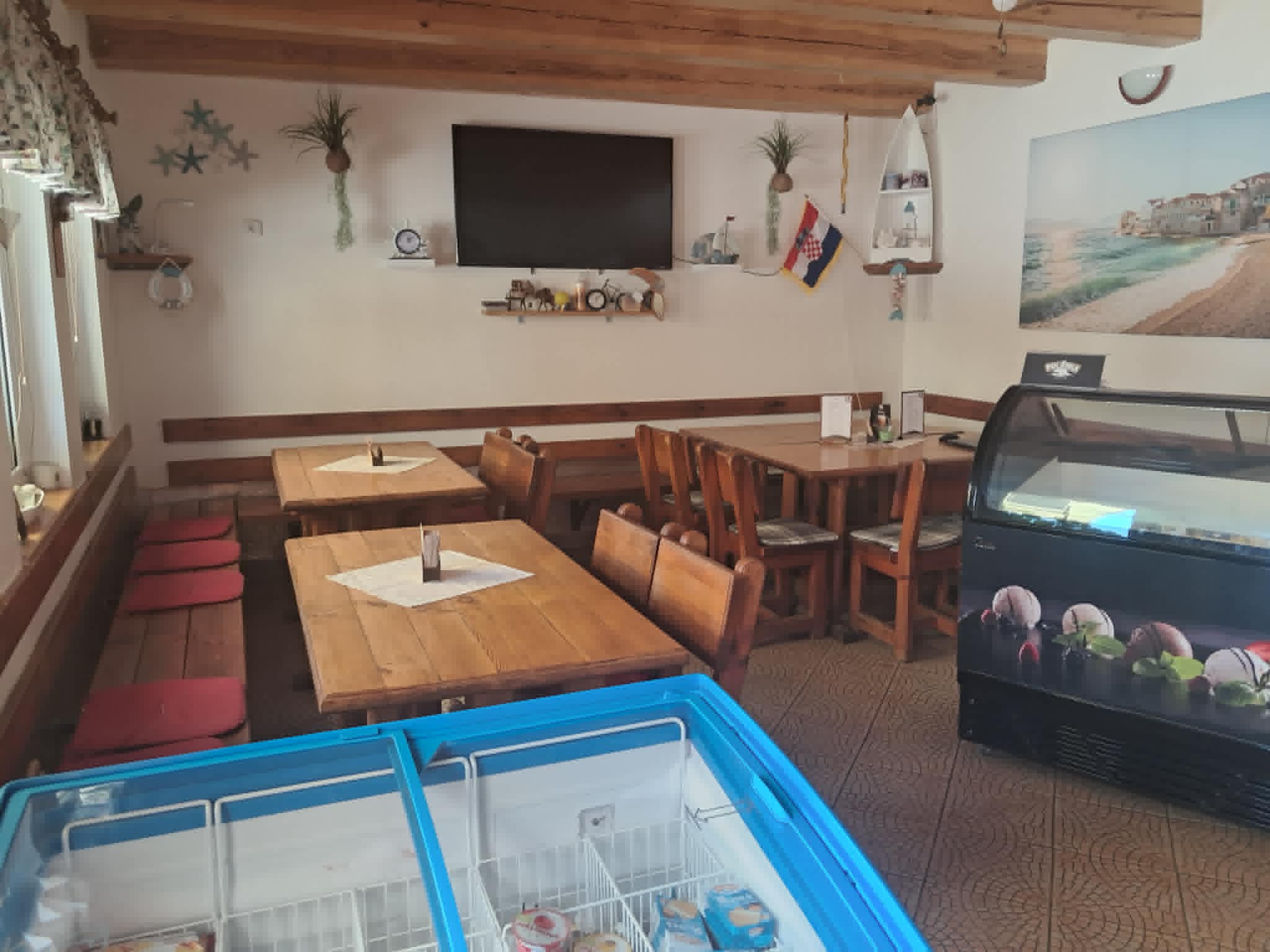 Cukrárna / Bistro Na návsi foto 3