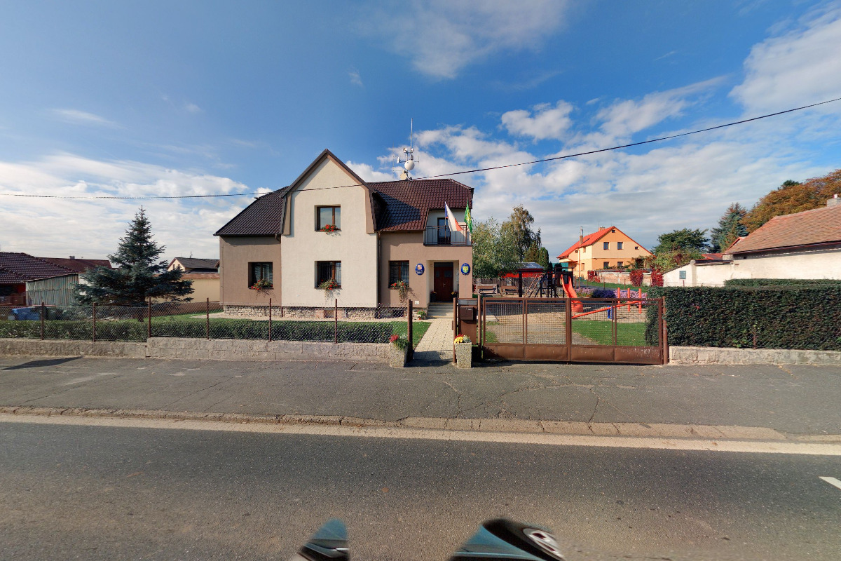 Kořenice - obecní úřad foto 2