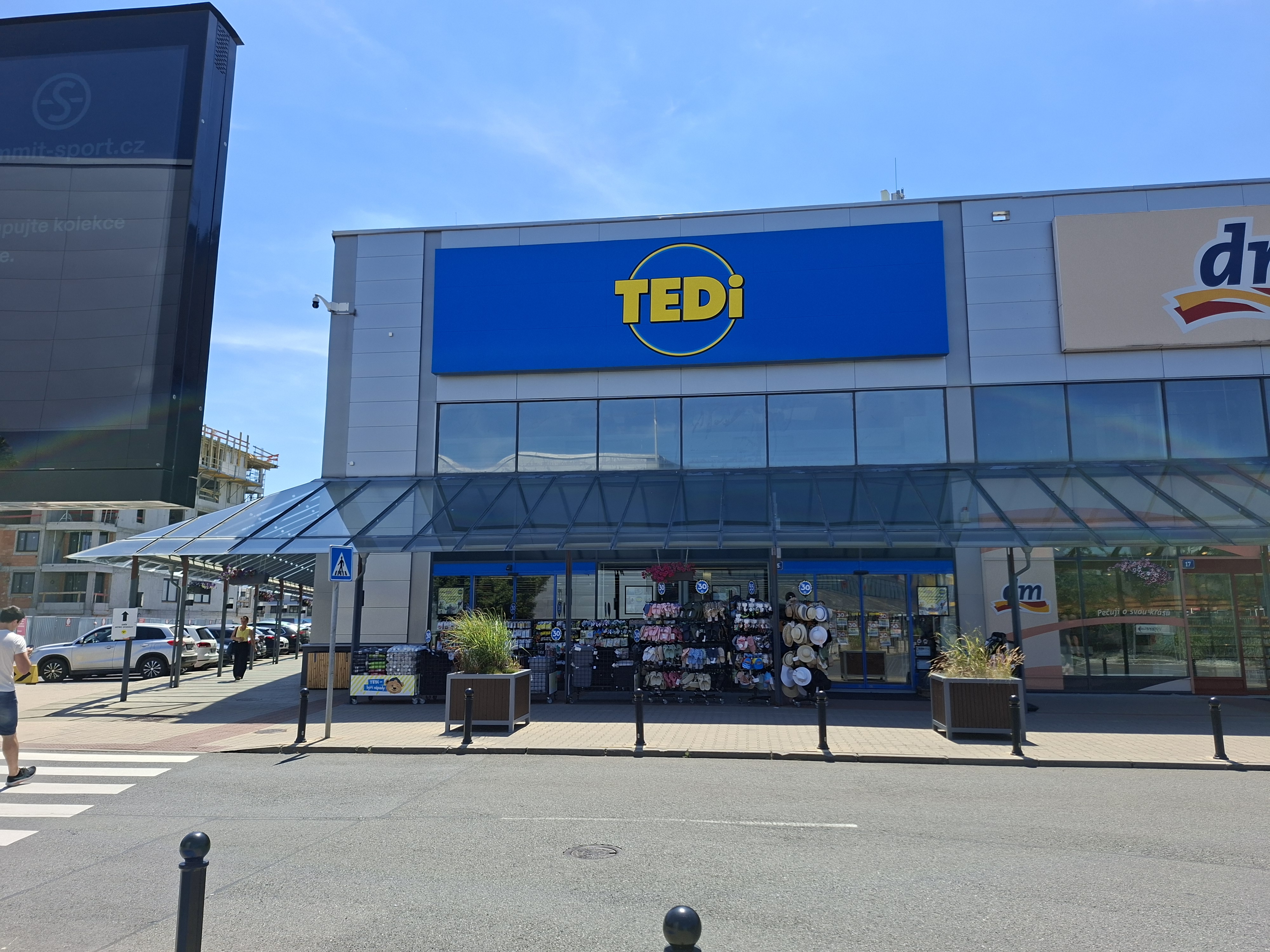 TEDi