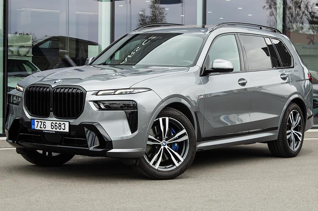 BMW X7 3,0 xDrive40d ČR Mpaket Harman