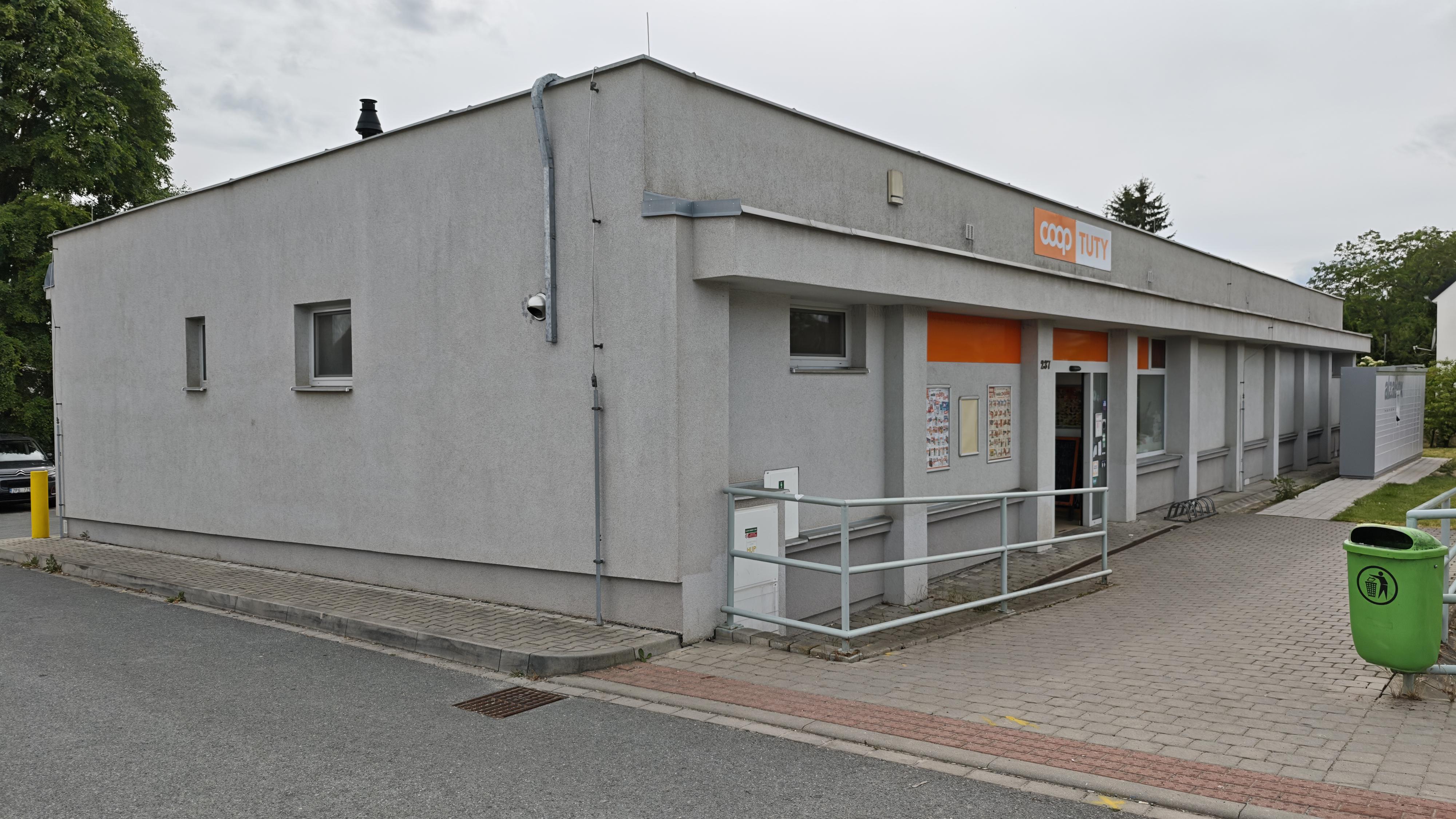 COOP JEDNOTA,  spotřební družstvo Plasy