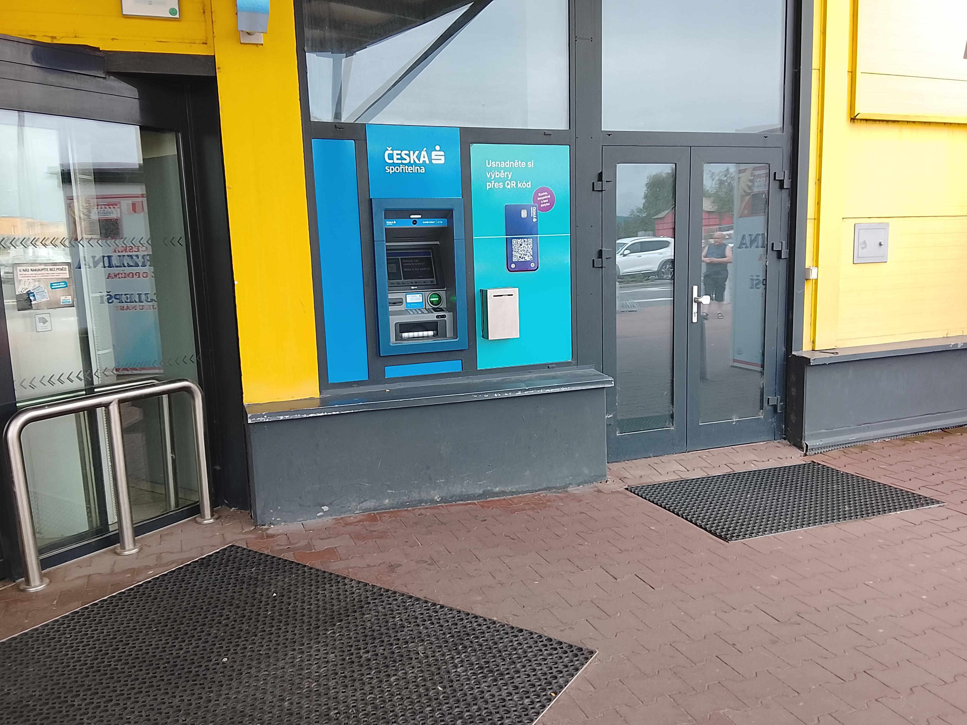 Bankomat České spořitelny foto 1