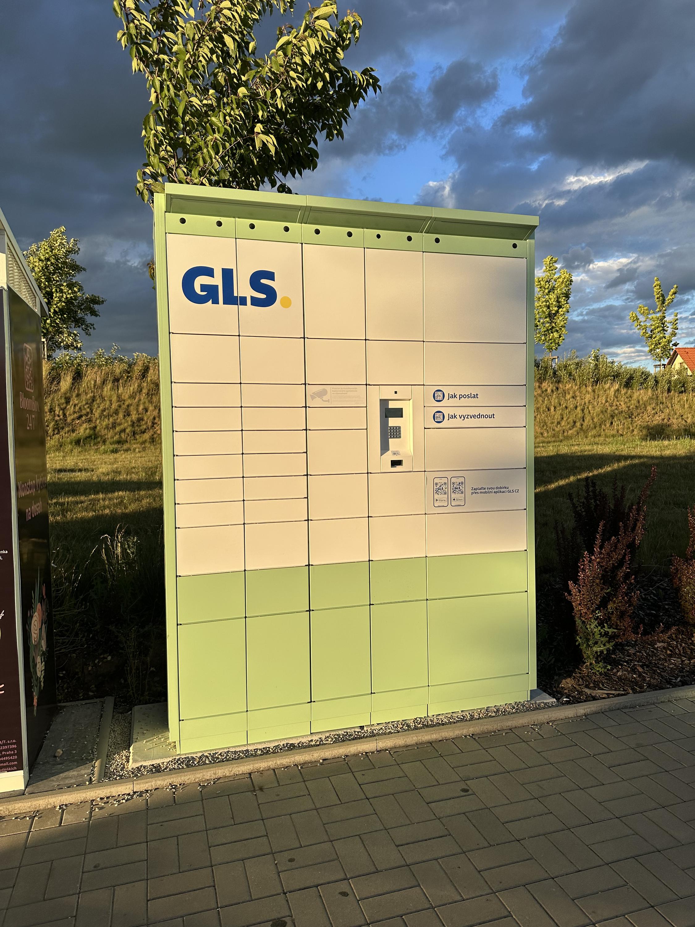 GLS Parcel Box foto 1
