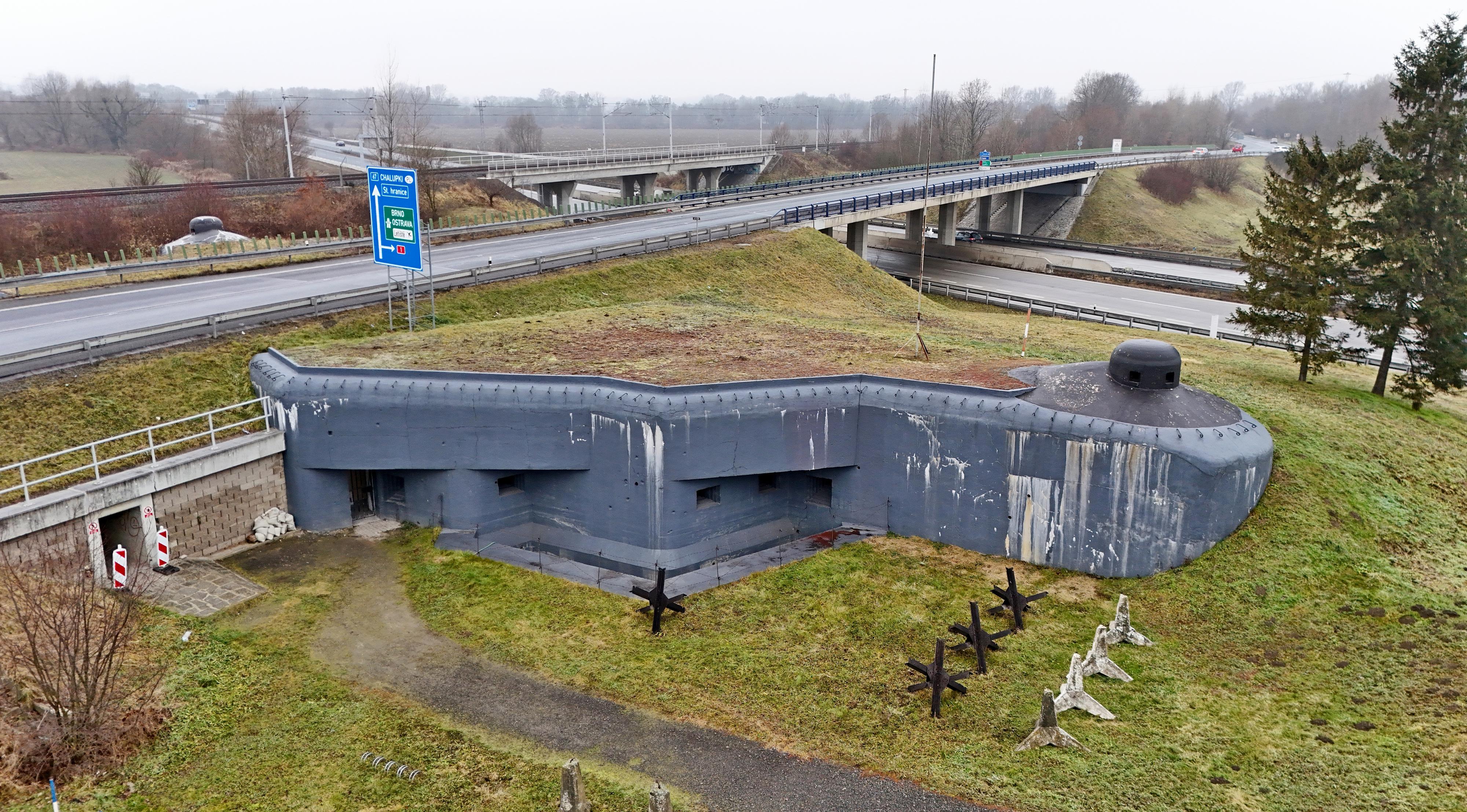 Pěchotní srub MO S-5 Na trati foto 3