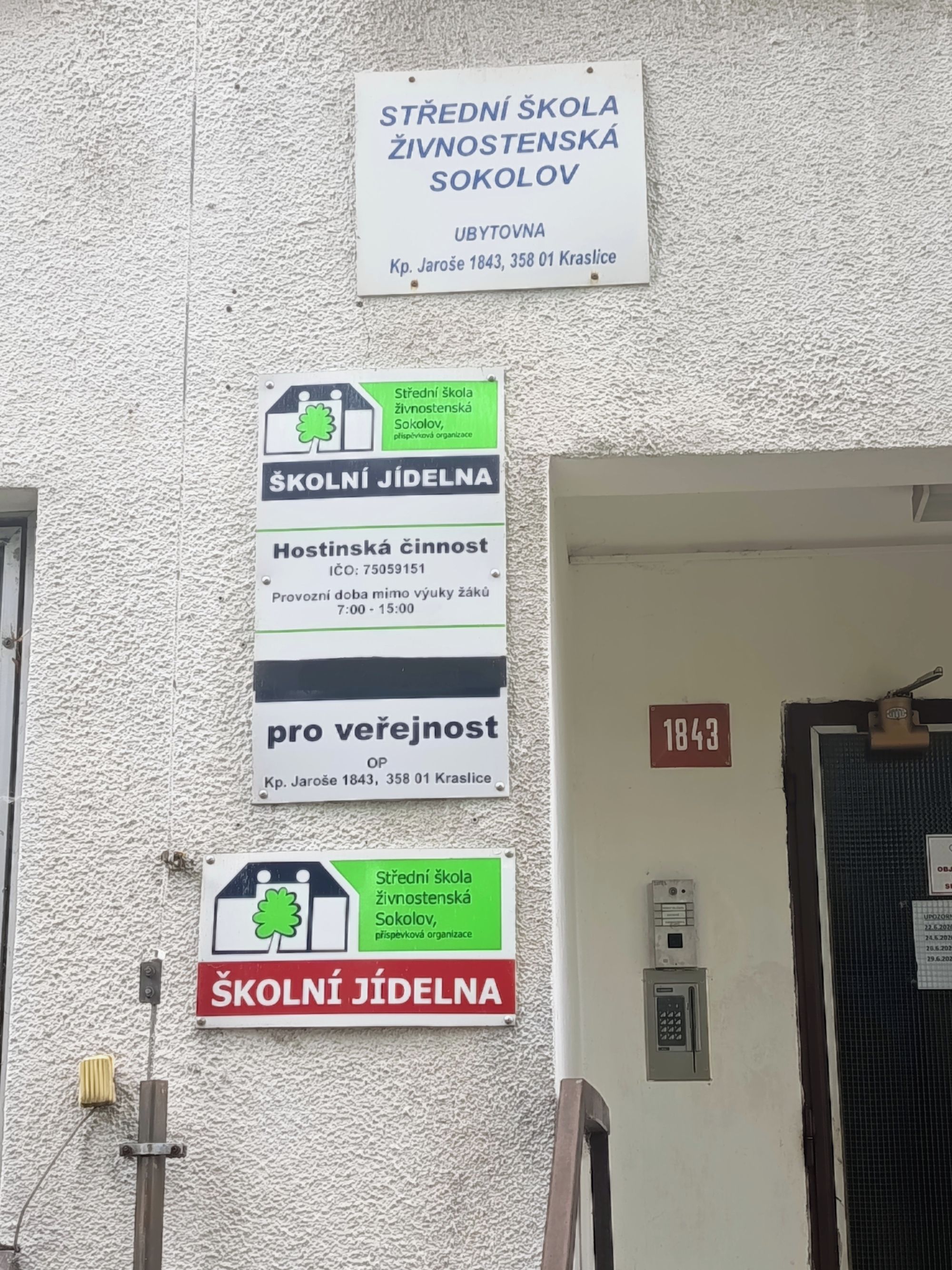 Střední škola živnostenská Sokolov - Školní jídelna foto 1