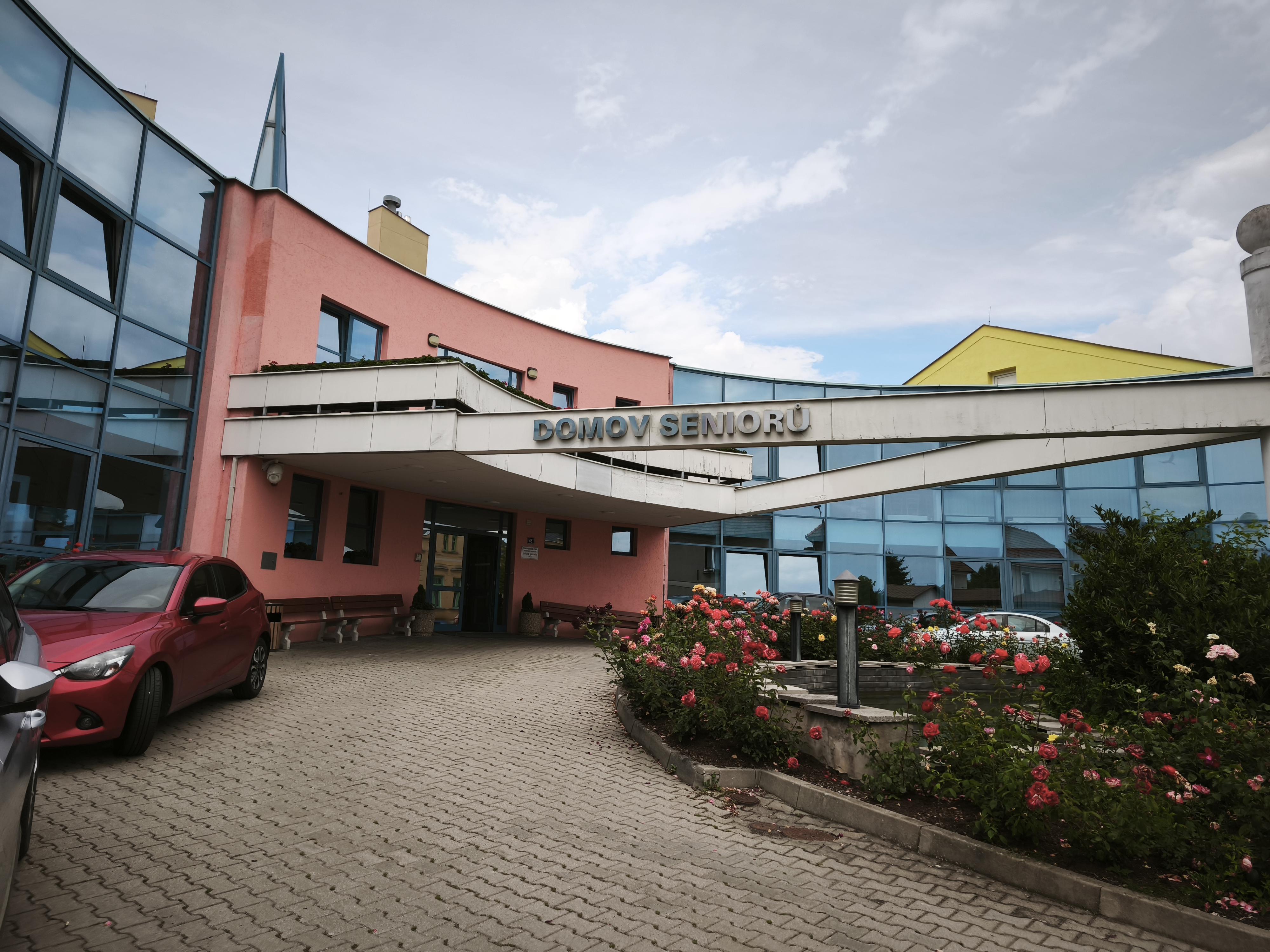 Domov seniorů Mšeno foto 3