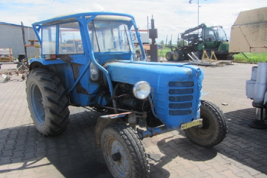Traktor ZETOR 30