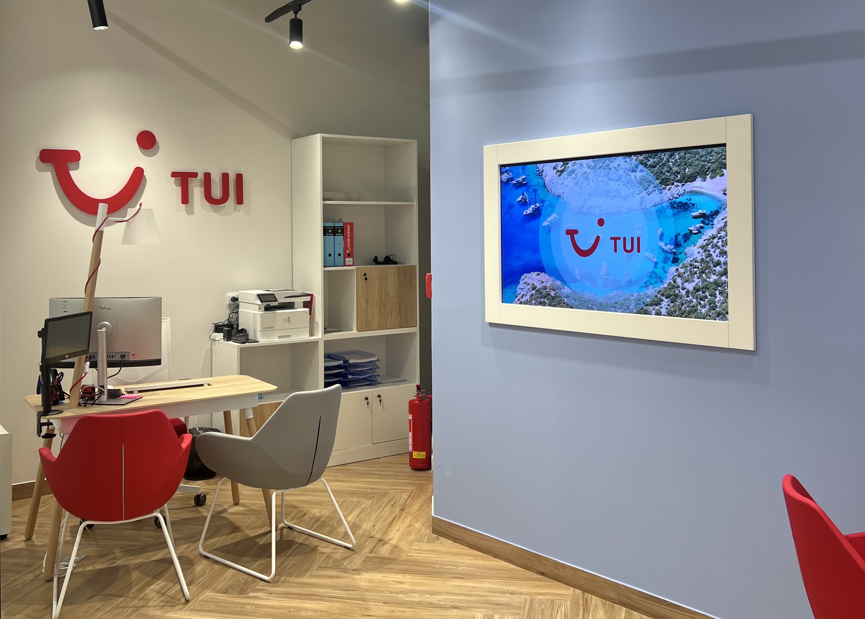 CK TUI foto 2