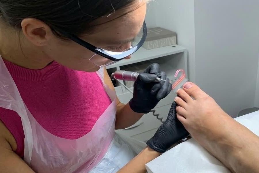 Sleva 10 % на první pedikúru nebo masáž u Vás doma