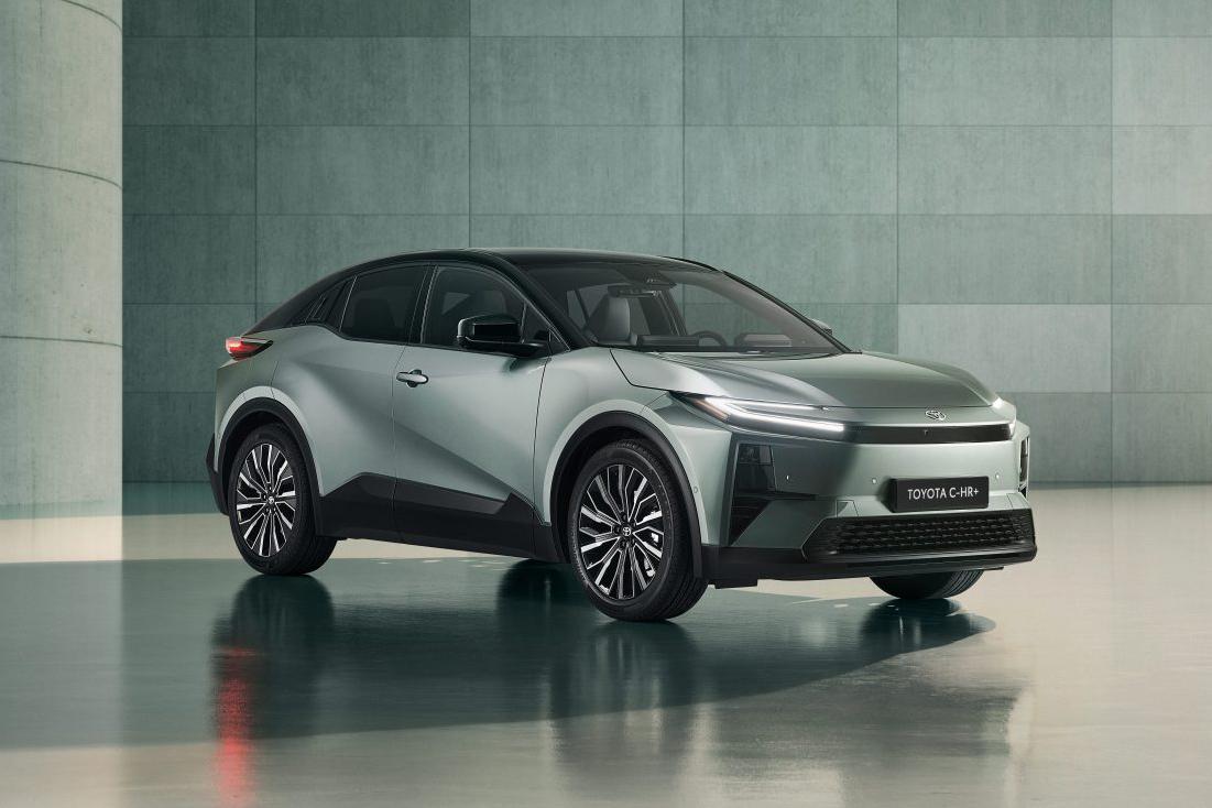Toyota C-HR+