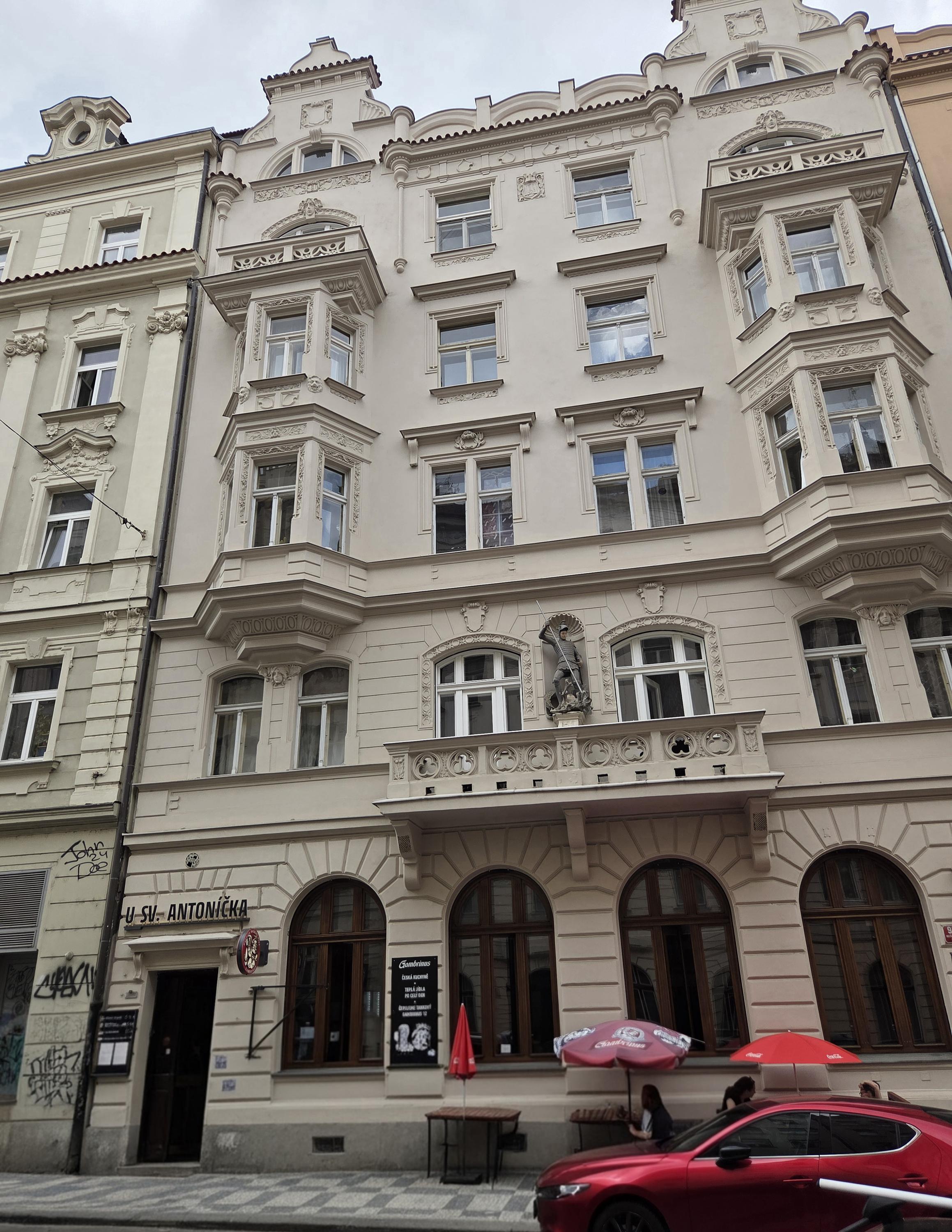 Restaurace U sv. Antoníčka foto 2