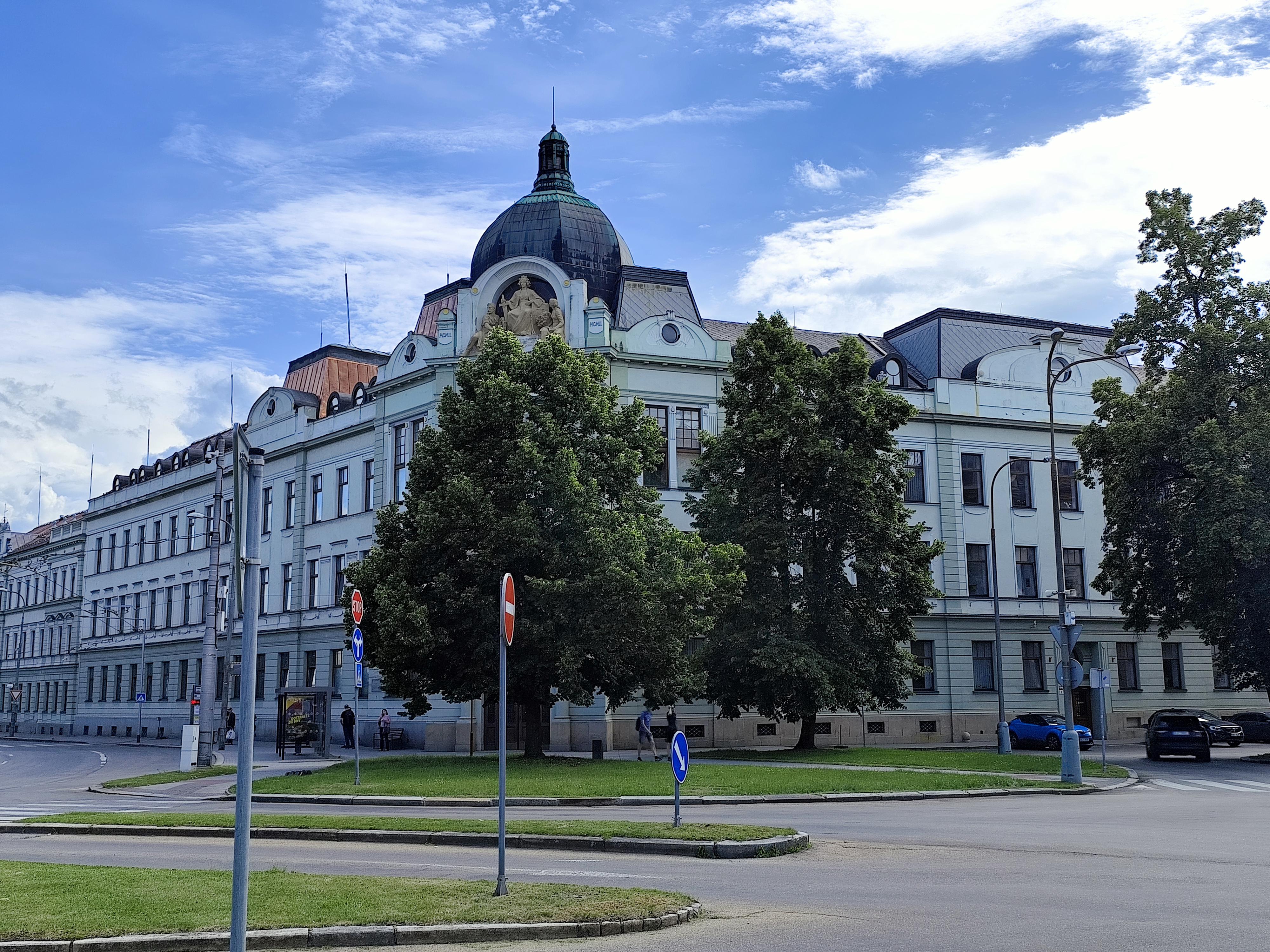 Krajské státní zastupitelství České Budějovice foto 2