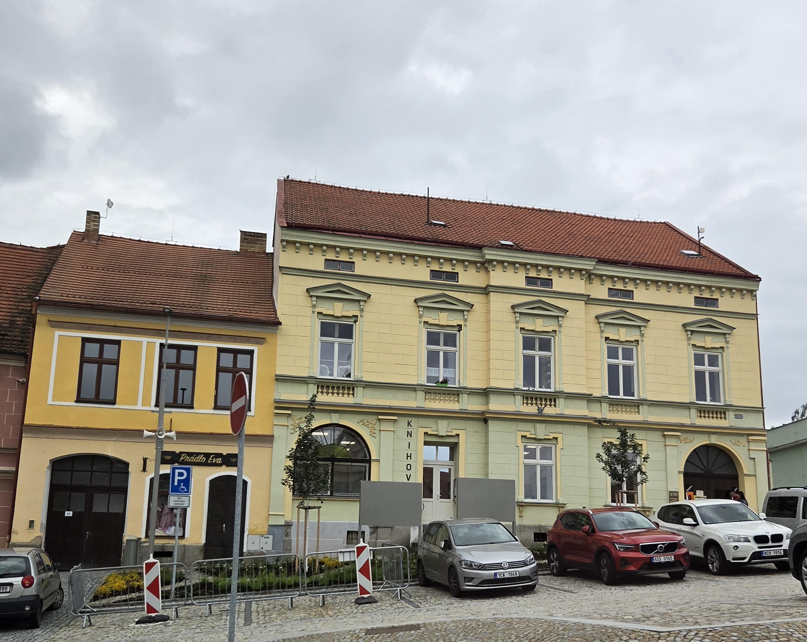 Městská knihovna Volyně foto 2