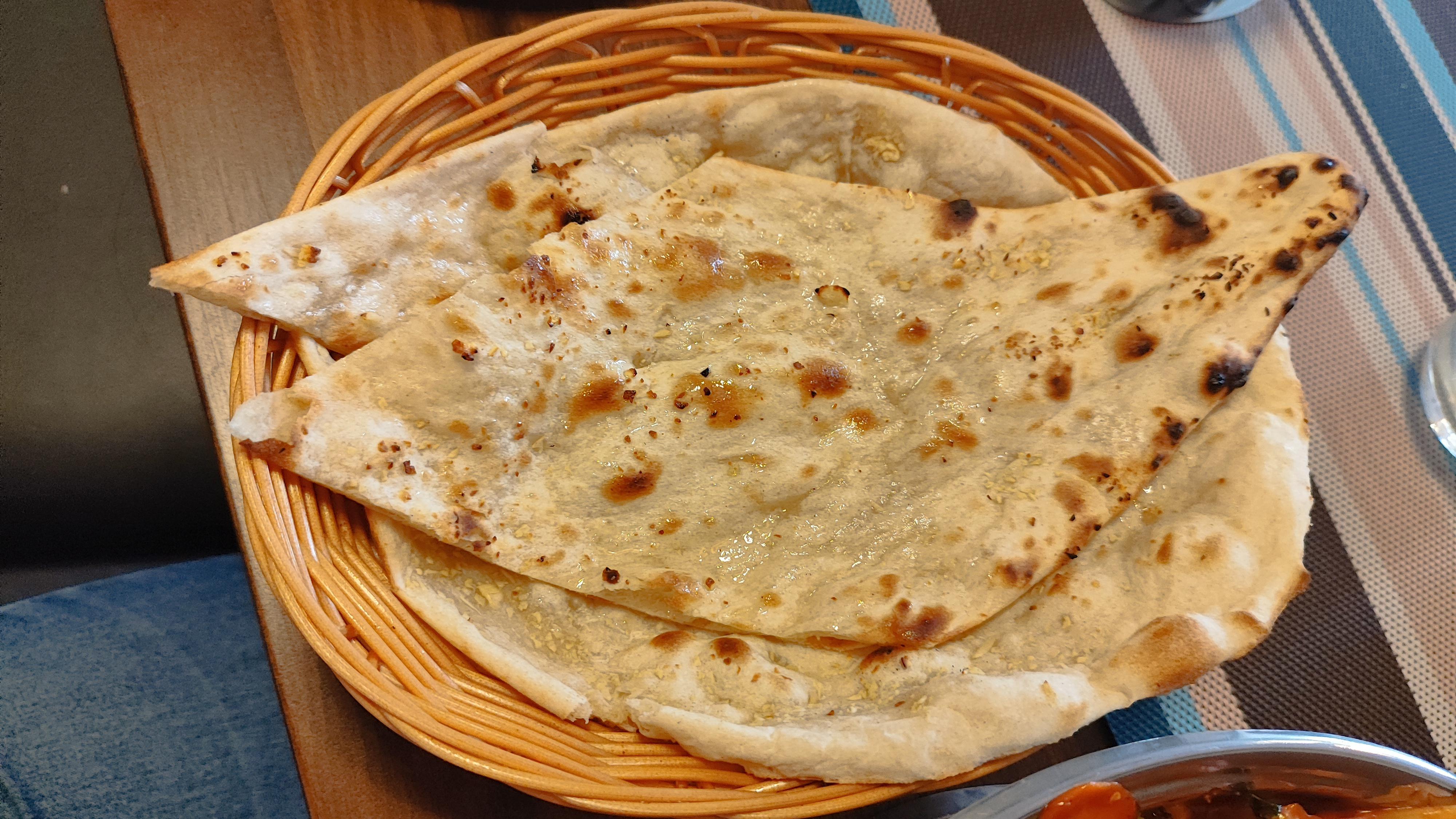 FEWA indická a nepálská restaurace