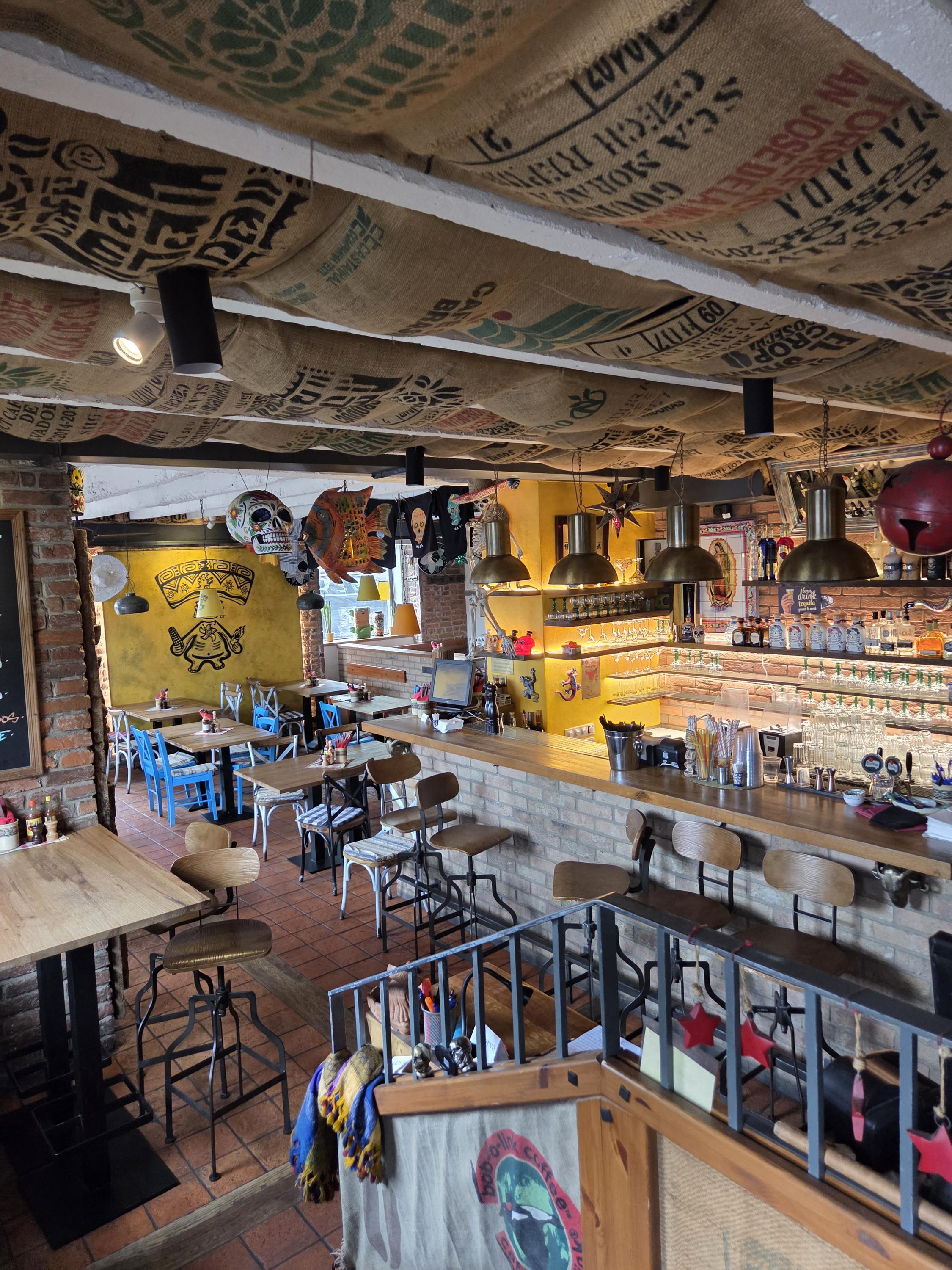Cantina nábřeží foto 2