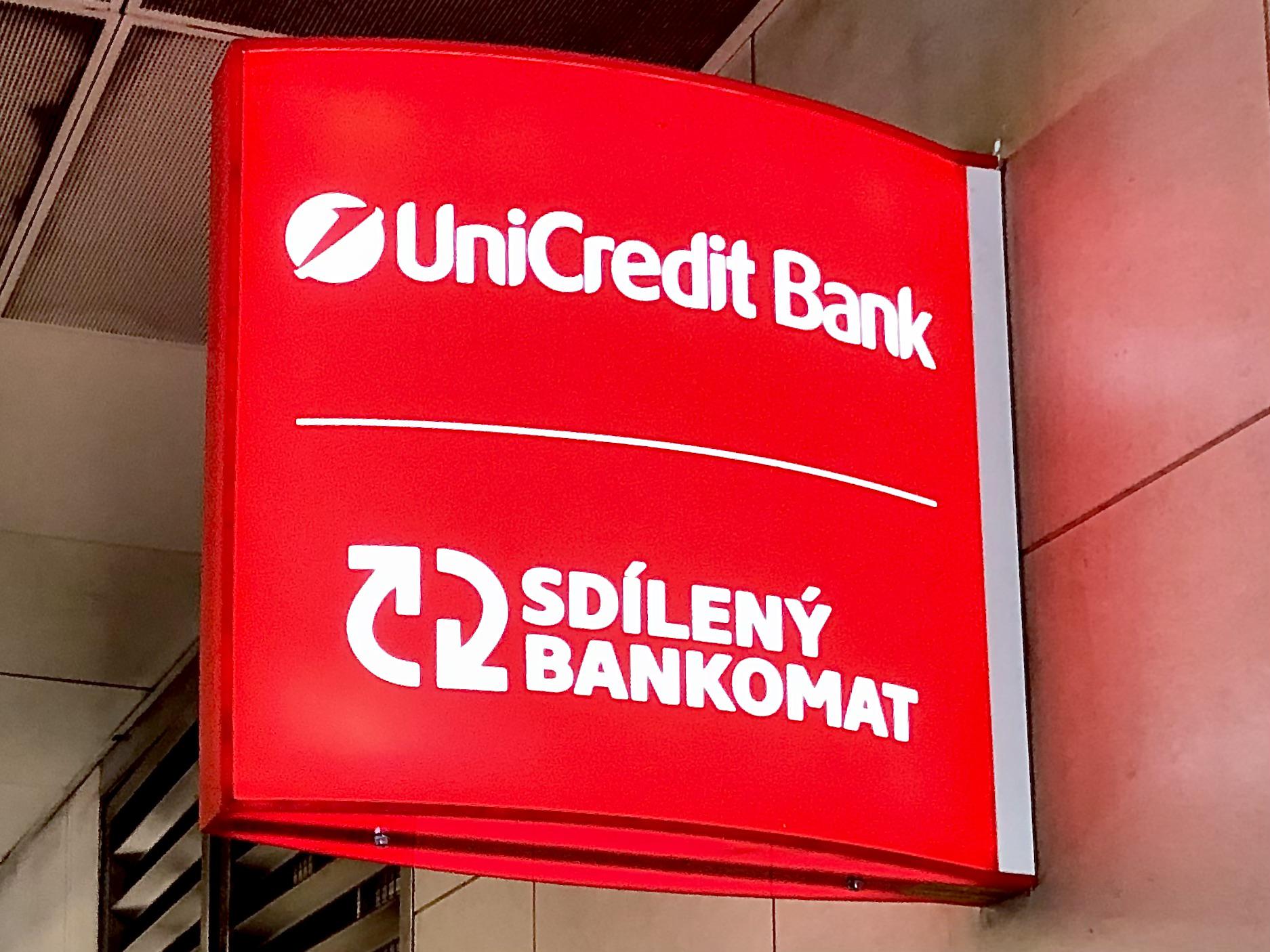 Bankomat UniCredit Bank Czech Republic foto 5