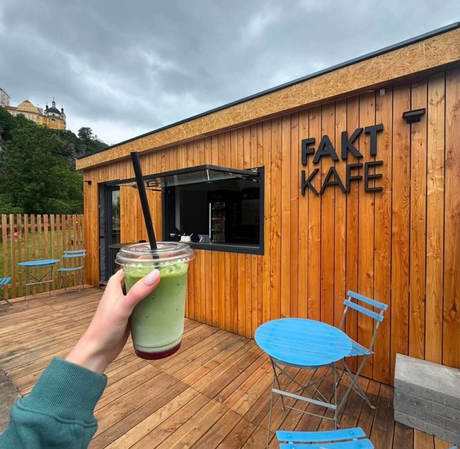 FAKT KAFE foto 2