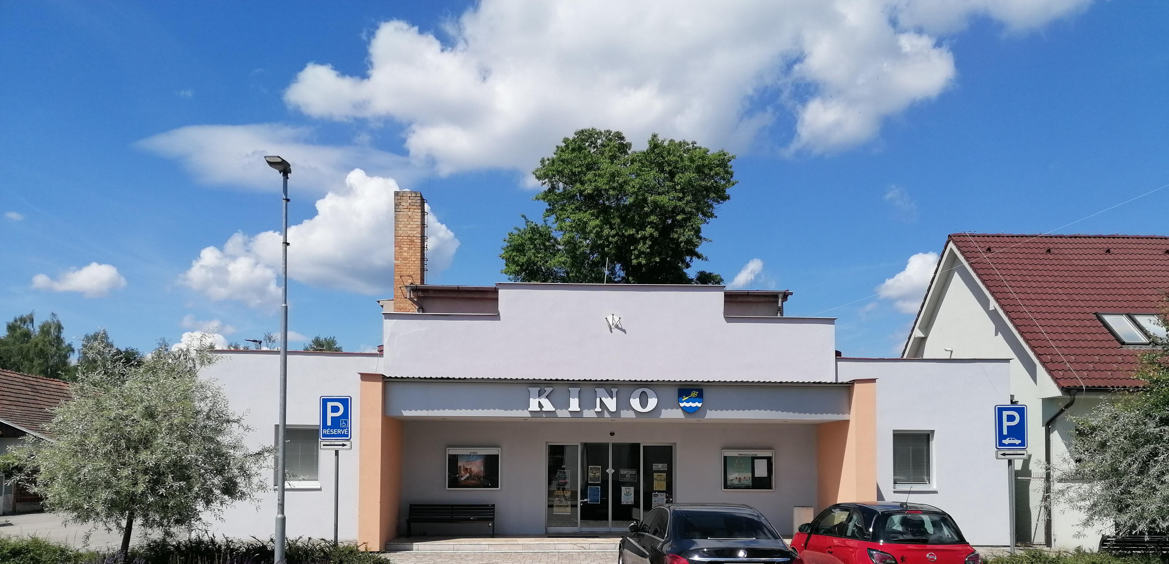 Kulturní centrum - kino Suchdol nad Lužnicí foto 6