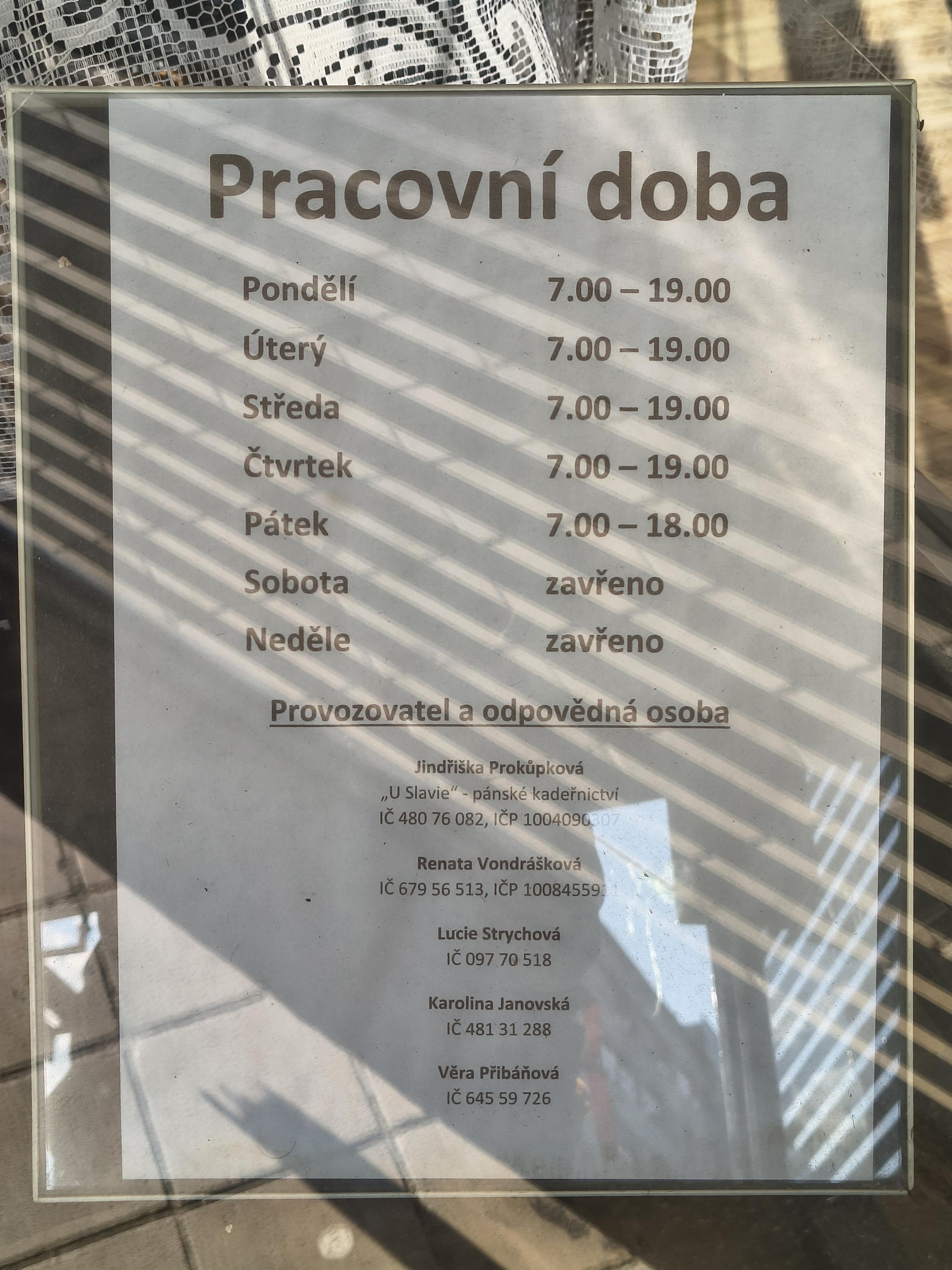 Pánské kadeřnictví U Slavie foto 3